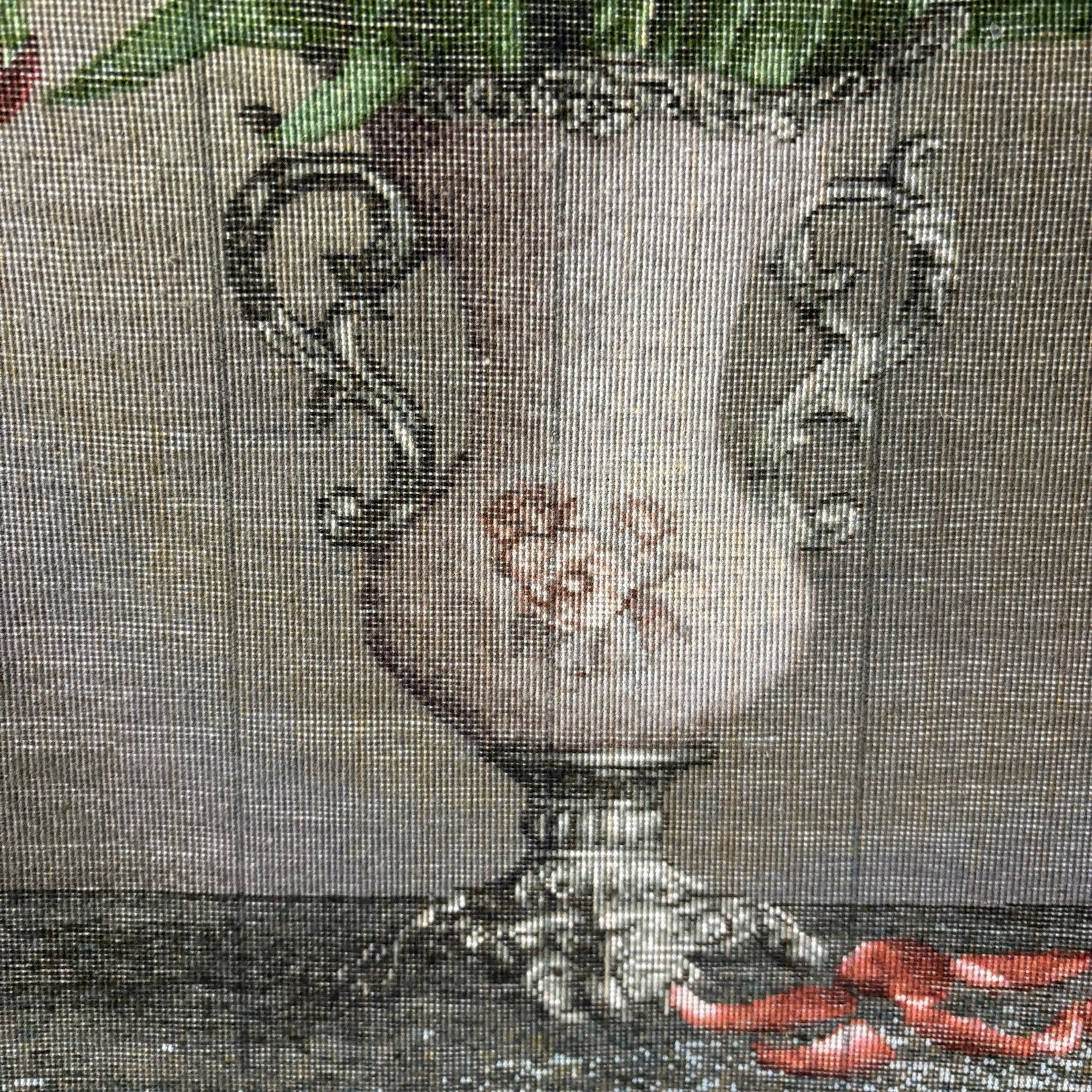 Pictorial Rug 3-D Tulips Hand Knotted 27”x 20”  w/Rug Hangers18