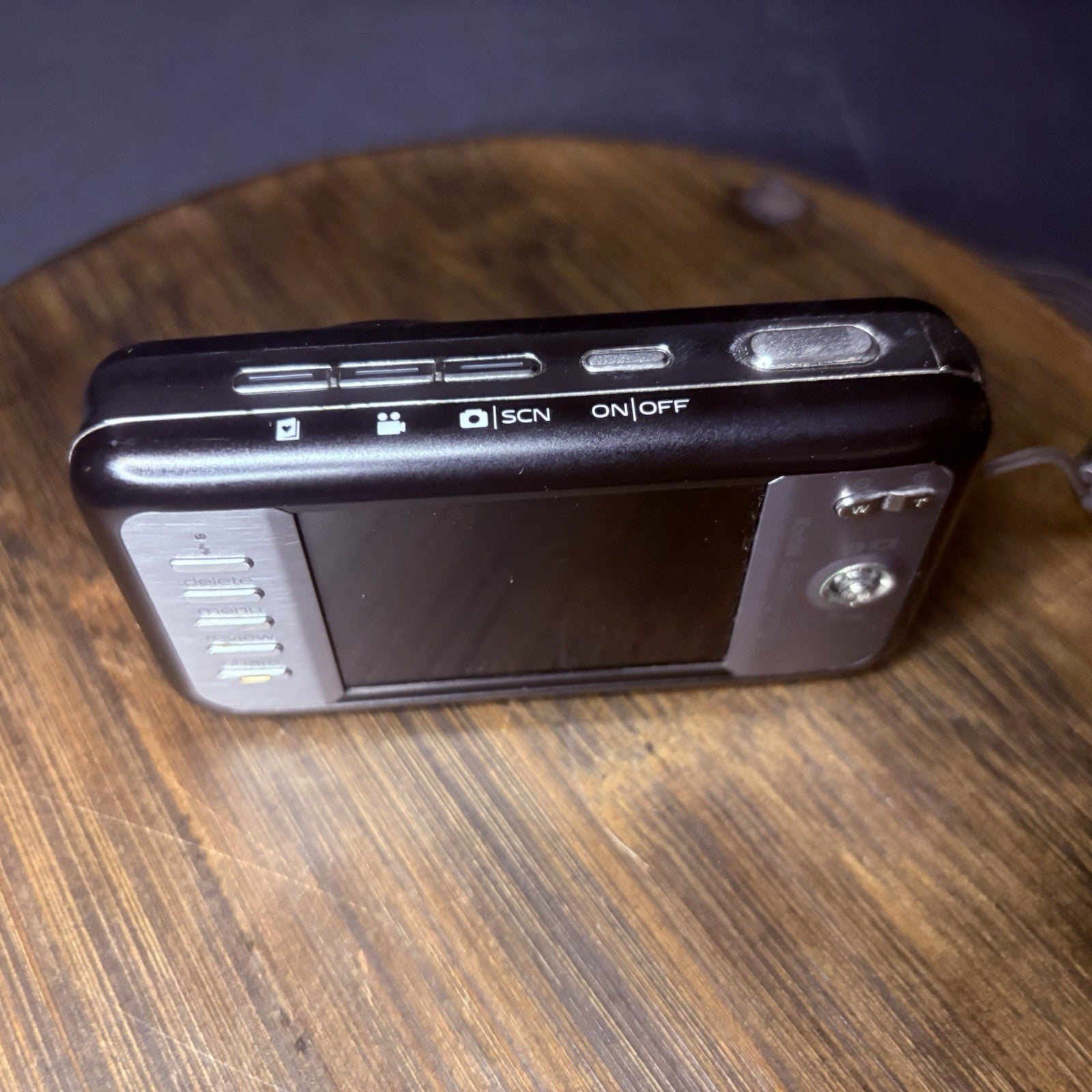 Kodak EasyShare V1003 10MP Digital Camera w/Case & Battery, Black, FREE SHIPPING5