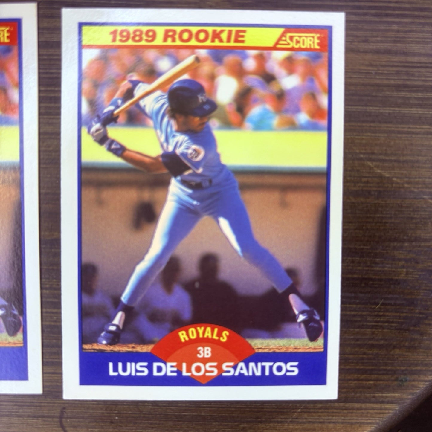 (2) 1989 Score Bob Milacki ROOKIE CARD #651 & (2) Luis De Los Santos #6483