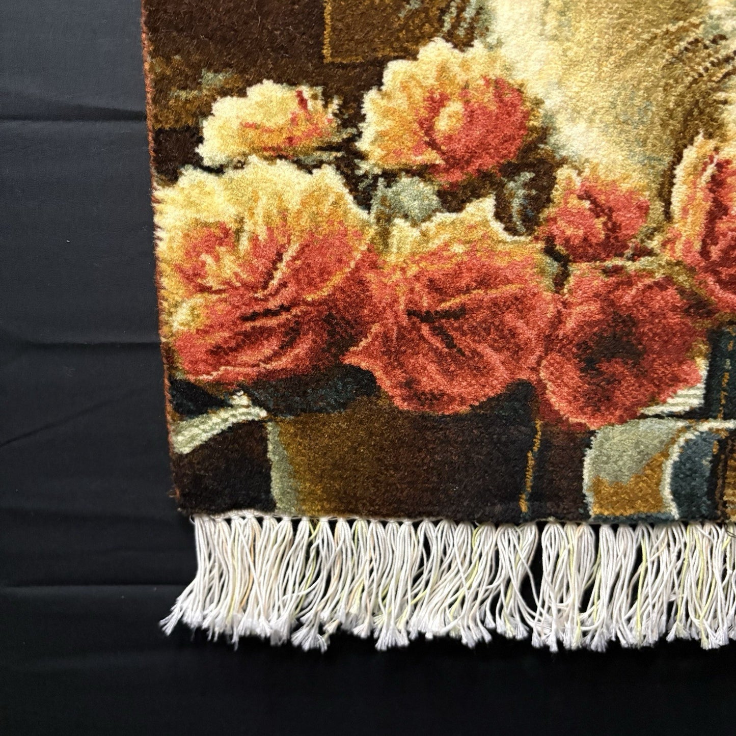 Pictorial Rug Kittens Hand Knotted w/Silk Inlays 24”x16” w/Rug Hangers9