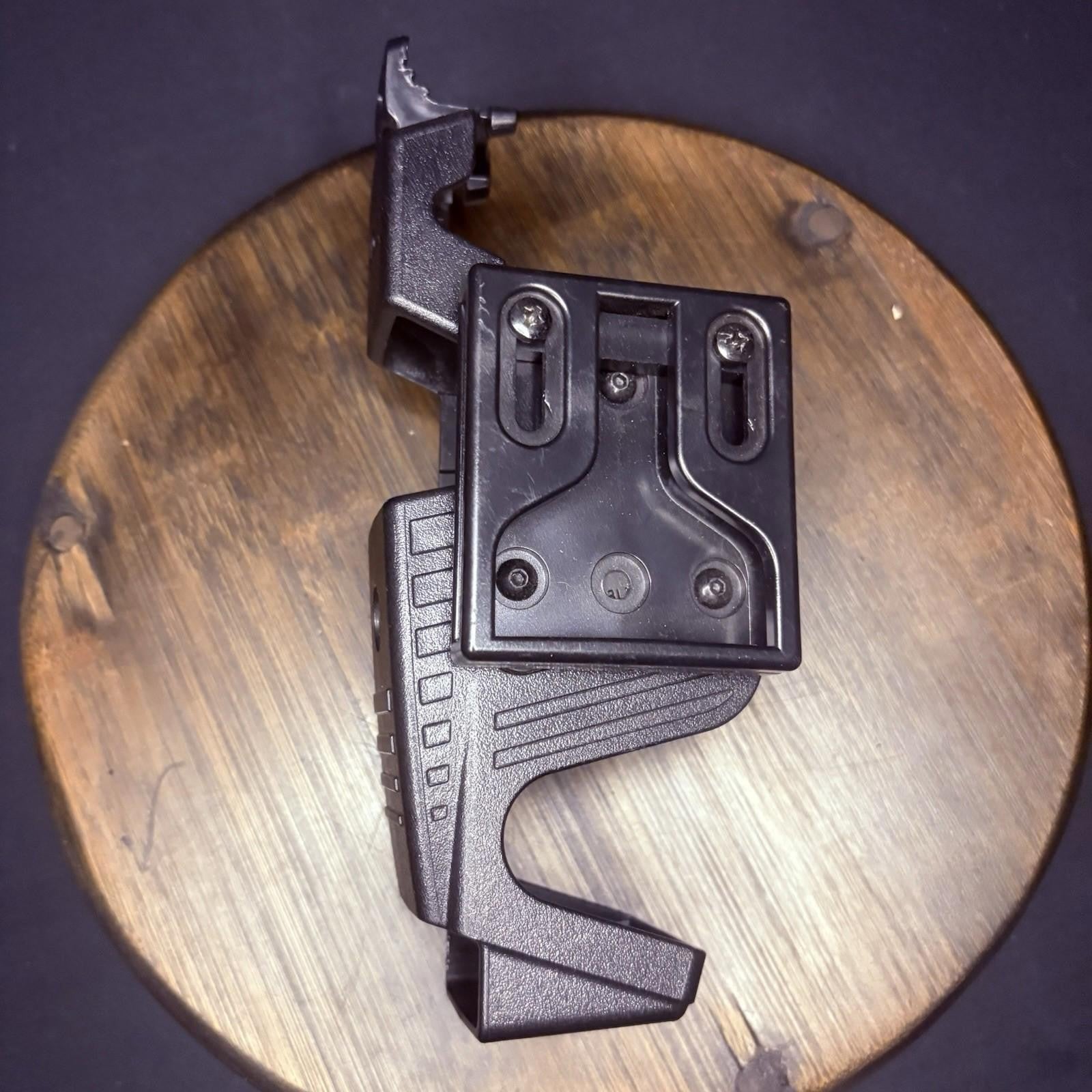 X26 Taser Holster Right Hand Police Issue Holster Adjustable Belt Loop1