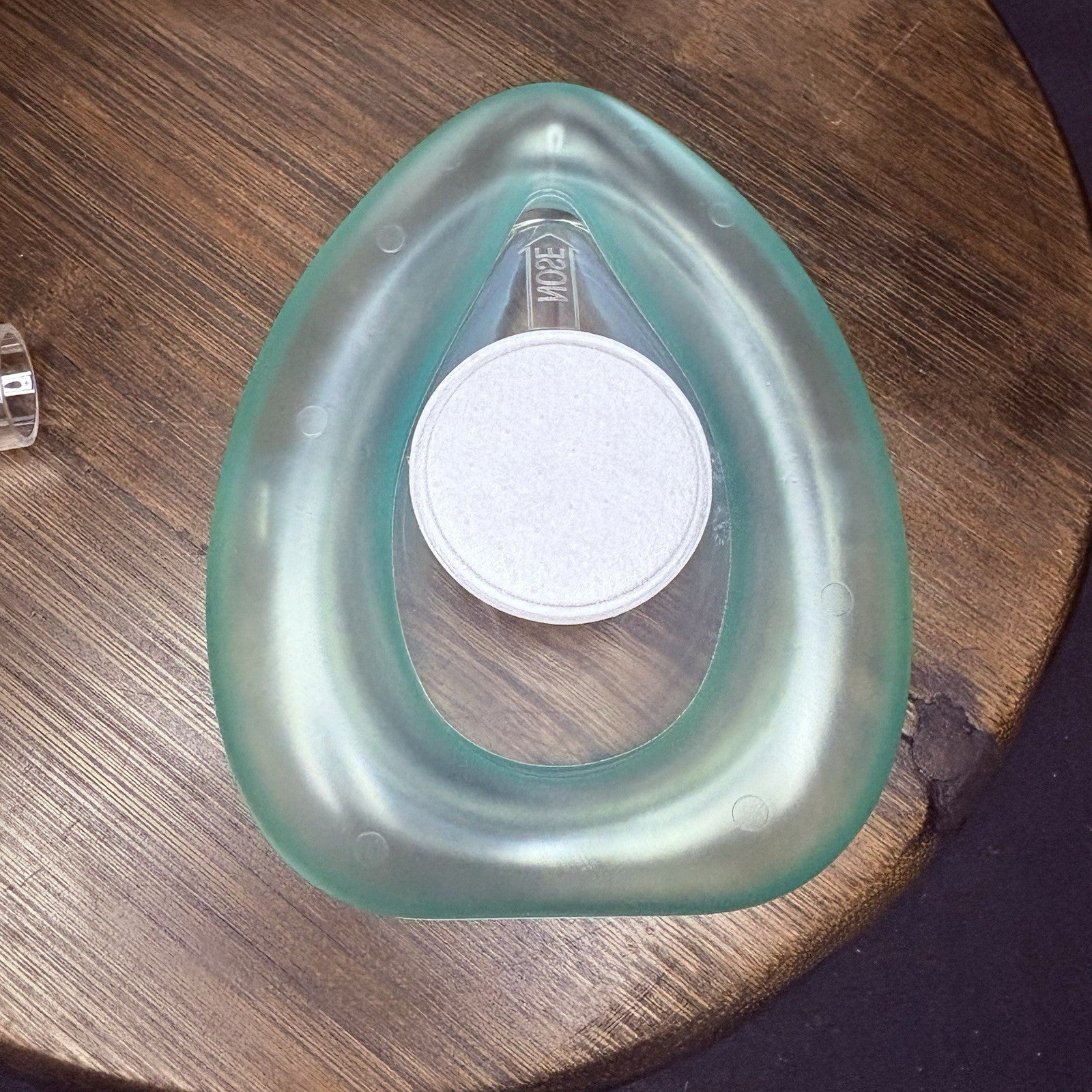 1 Pocket CPR mask in Hard Case - Mask With O2 Inlet One Way Valve & Hard Case4