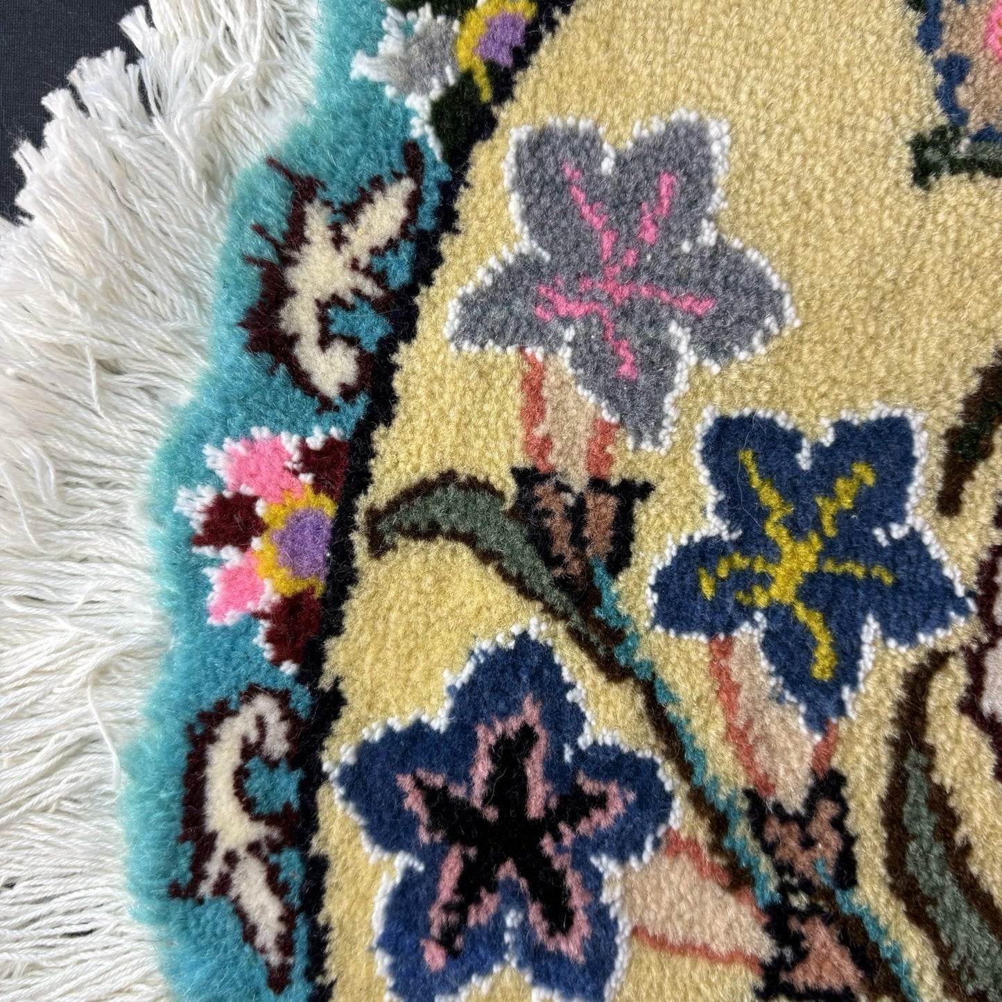 Persian Nain Round Flower Rug Yellow Hand Knotted Size 20”x20” Or 50cm X 50cm9