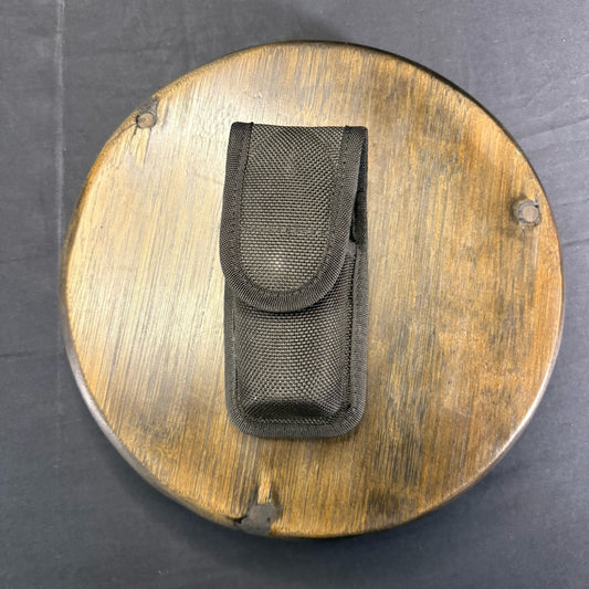 Bianchi  7307 Series AccuMold Mace/Pepper Spray Holder Small Black Hidden Snap0