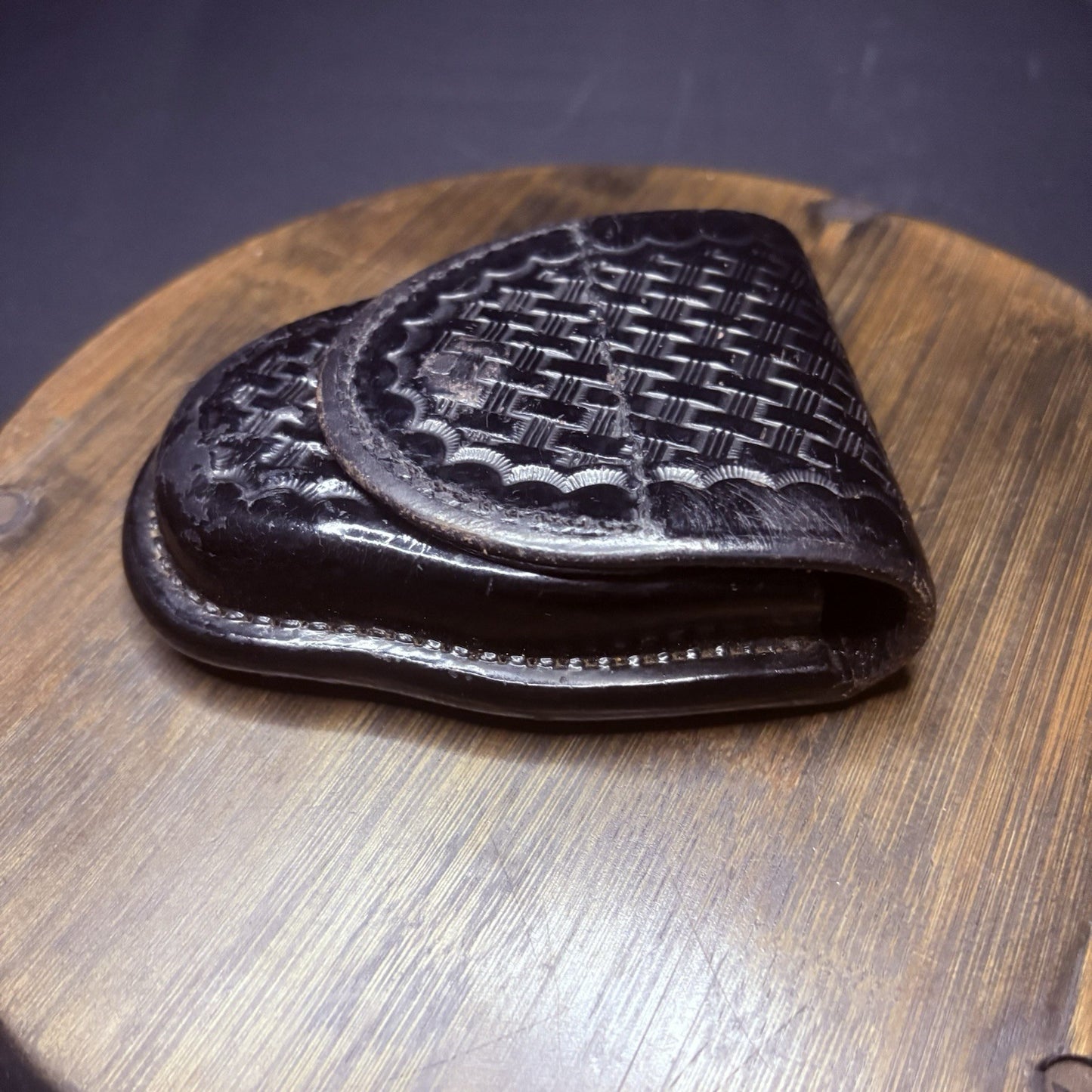 Bianchi Leather Handcuff Case Black Basket Weave #35P Hidden Snap3