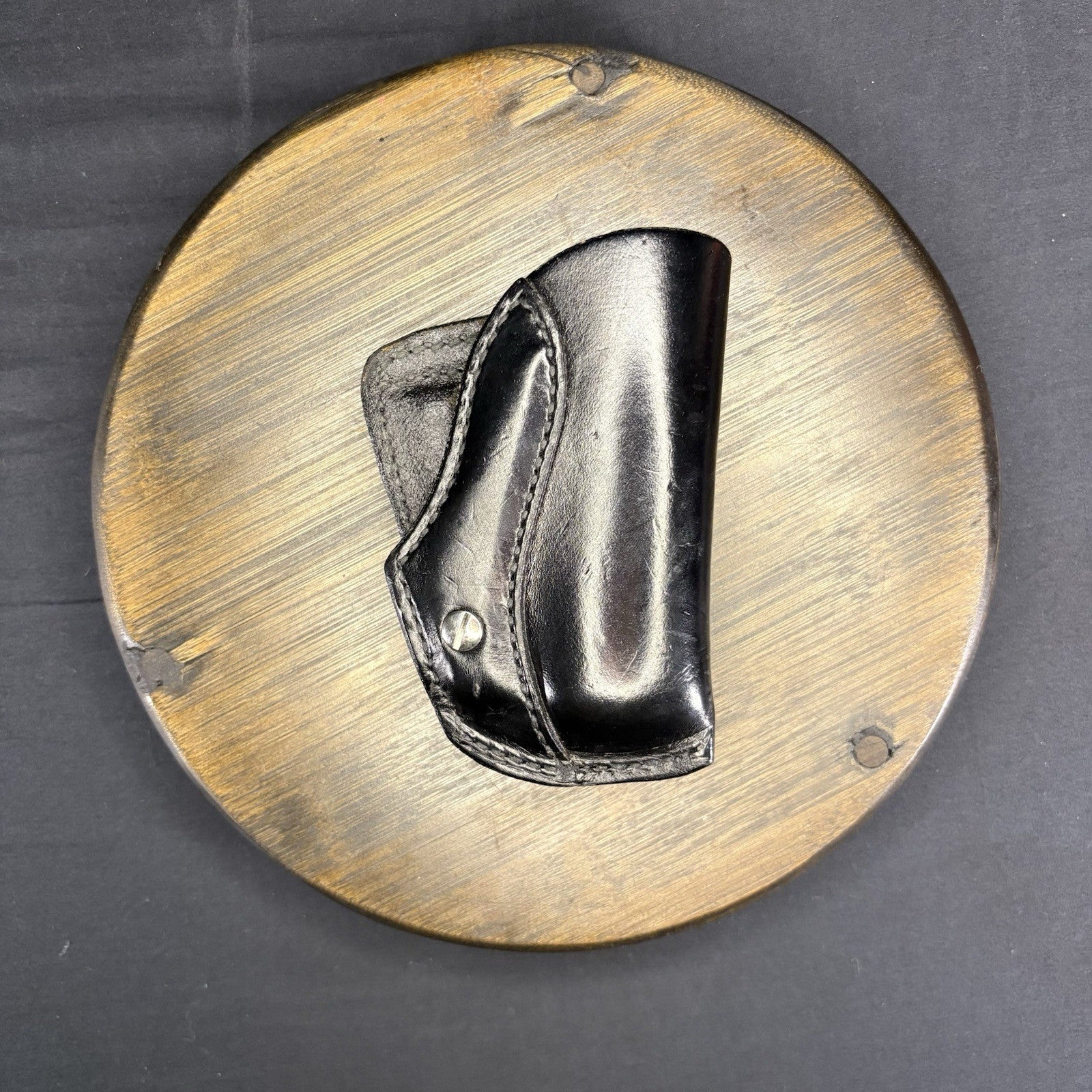 Hunter 33 26P2M Leather Holster For Small Autos With Adjustable Retention Screw1