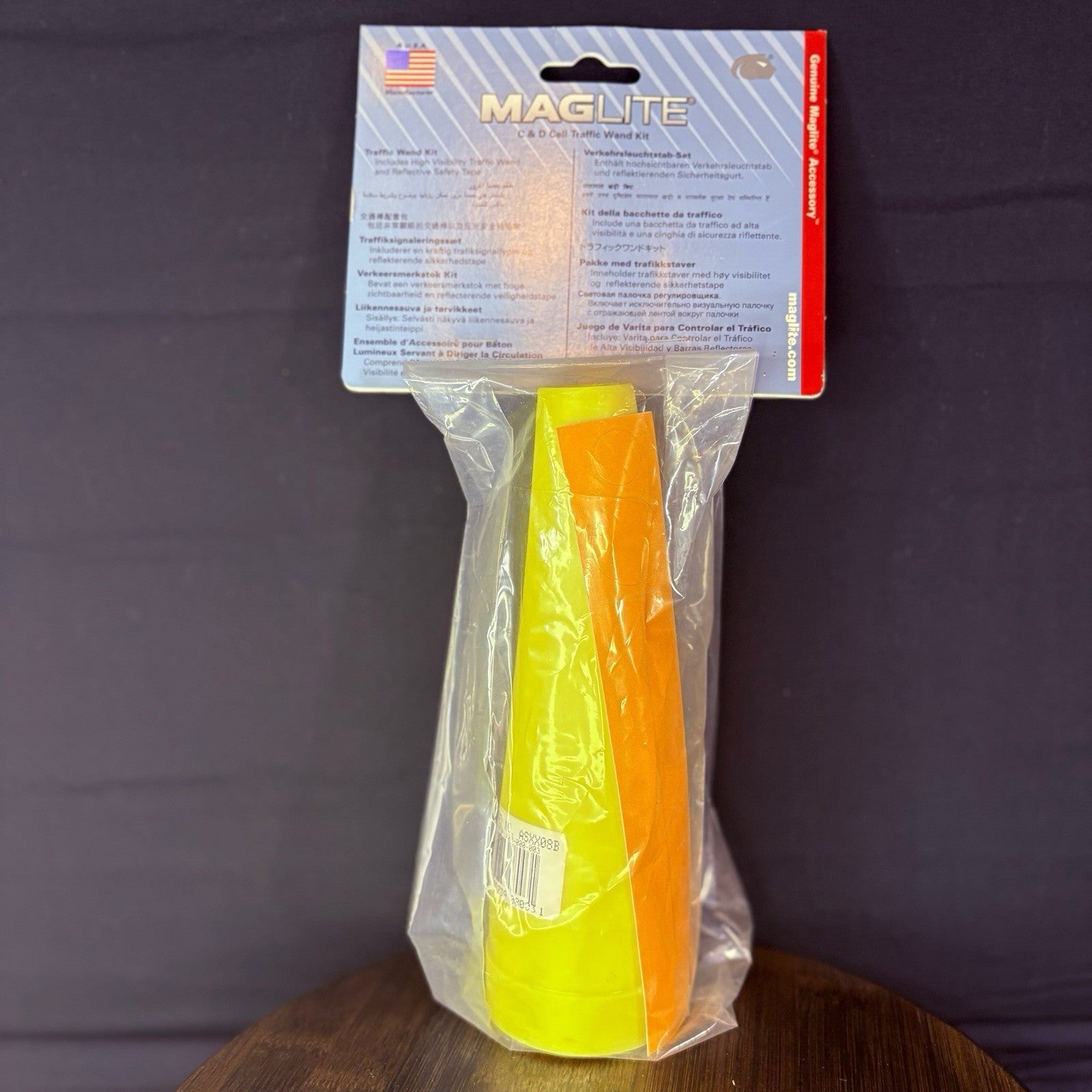 MagLite Traffic Cone Wand Kit Yellow C & D Cell3