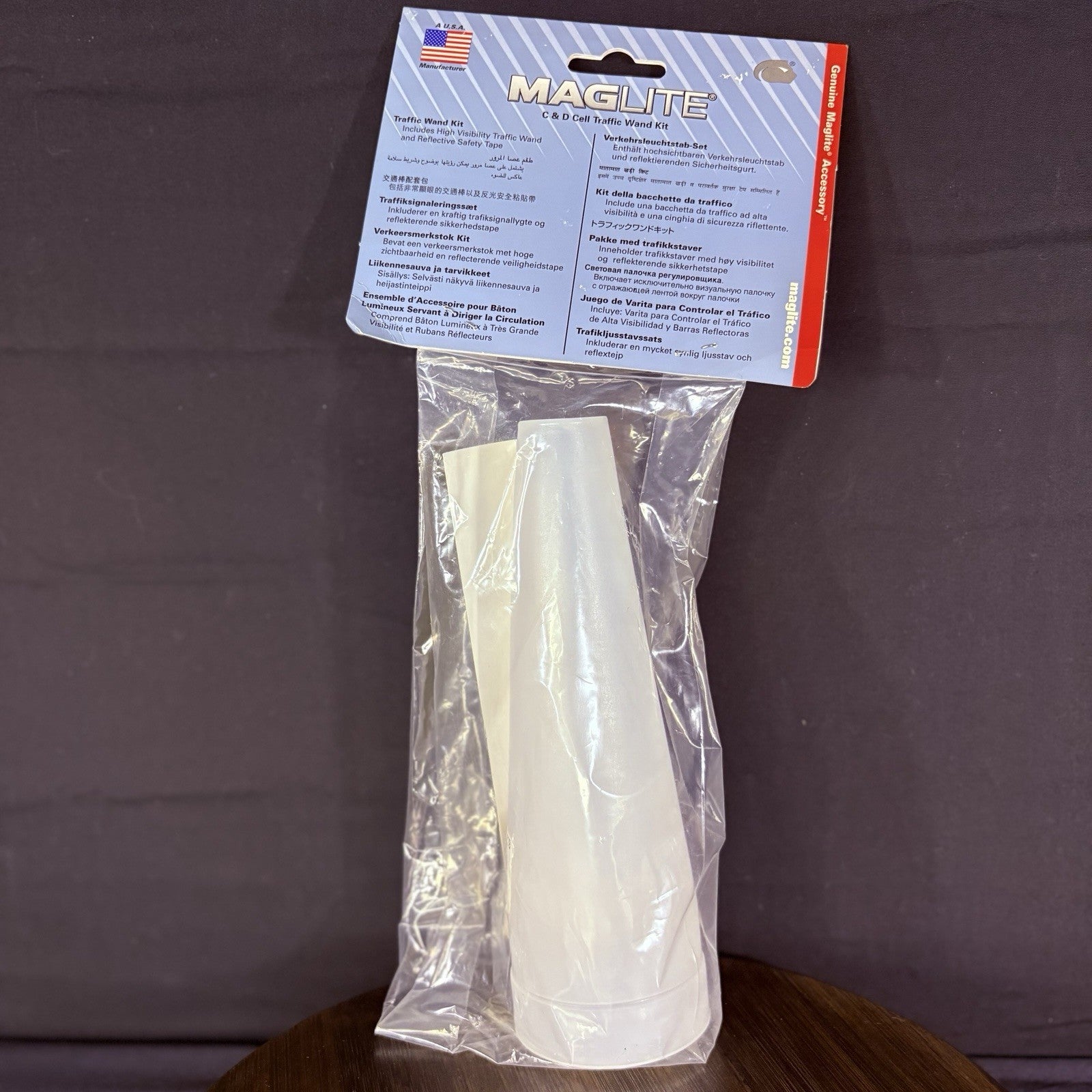 MagLite Traffic Cone Wand Kit Clear  C & D Cell3