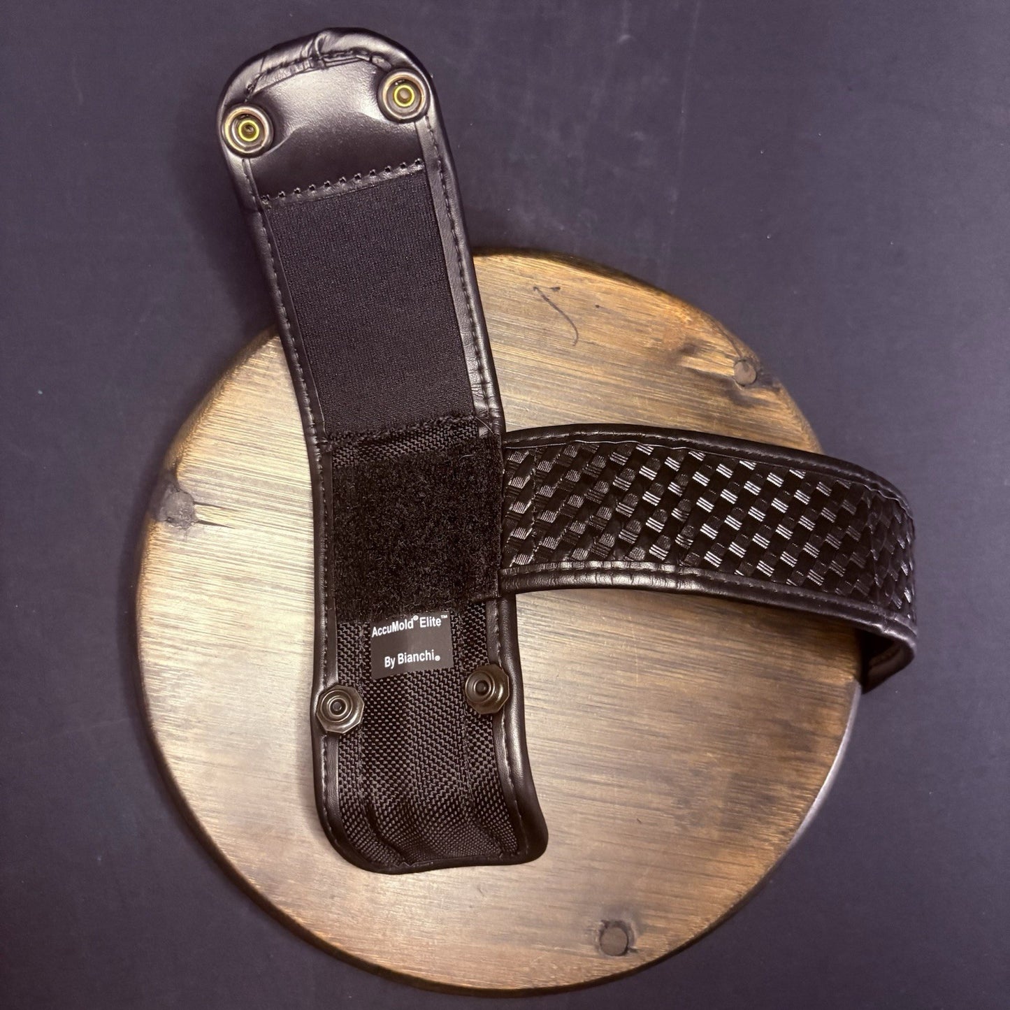 Bianchi Universal Radio Holder Model 7923 Size 1 Adjustable Basket Weave Leather8
