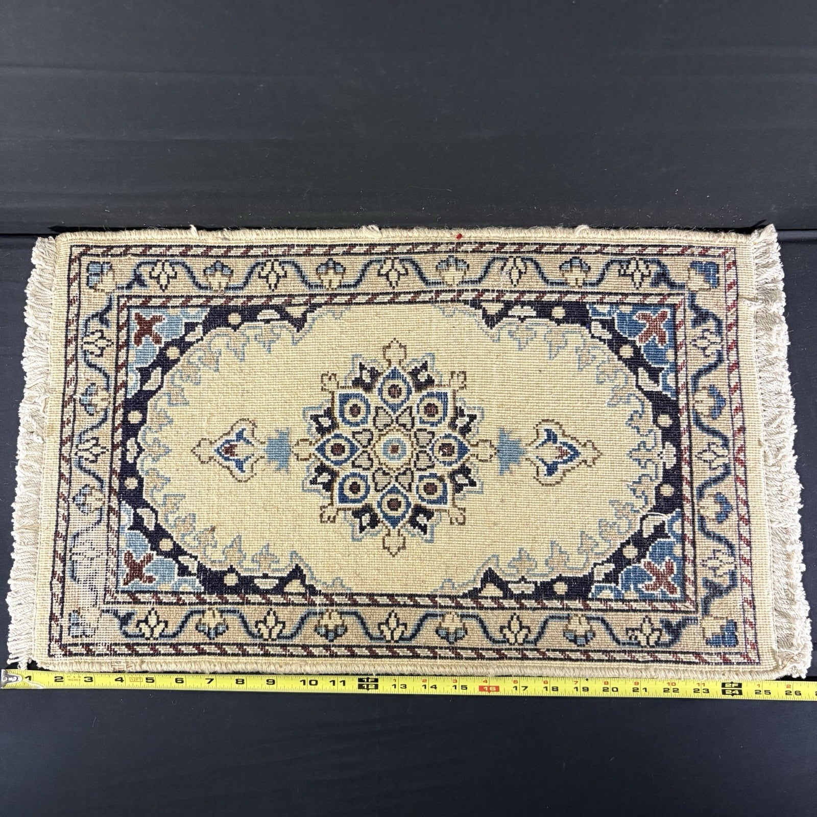 Persian Nain Rug Hand Knotted Blue Medallion 2'x1' or 25"x16" or 40cm X60cm4