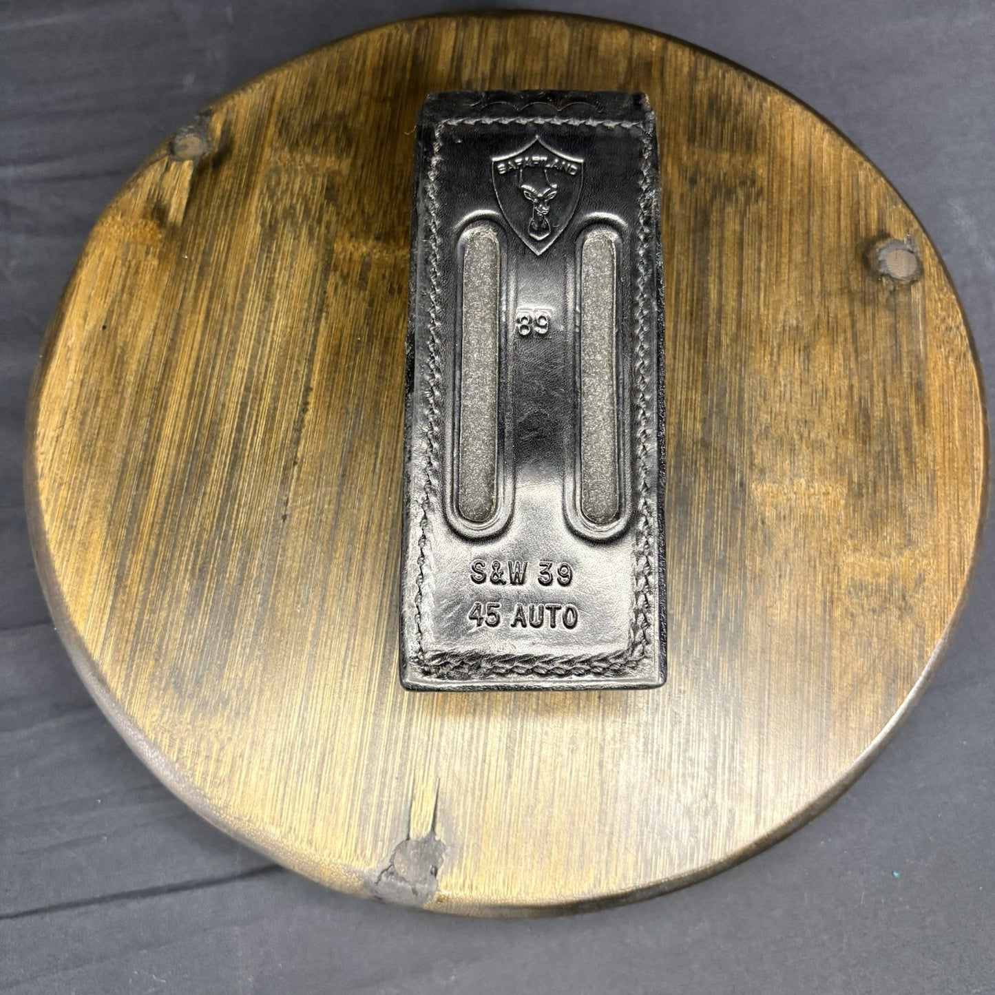 Safariland 89 Single Chrome Button Leather Basket Weave Pouch For S&W 39 .451