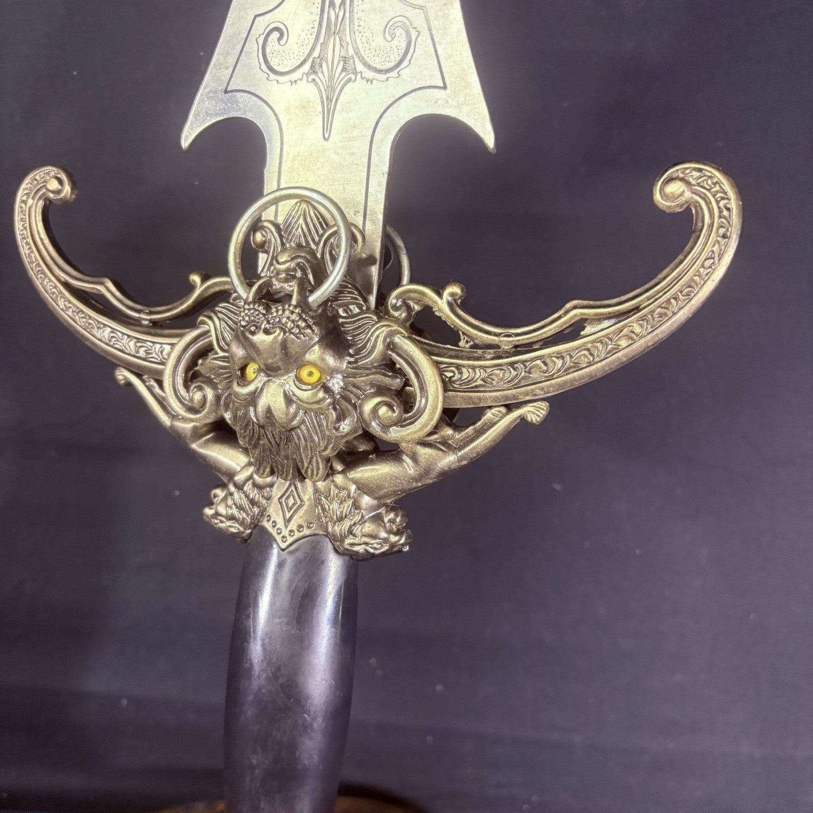 4-Headed Lion Sword 41" Beautifully Etched Blade w/ Rings For Hanging4