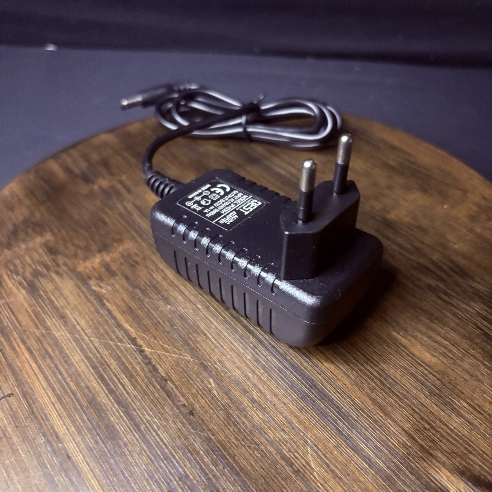 European Plug-In Charger, AC110-240V Input, DC3V Output, 1A Output Mo.PH03012