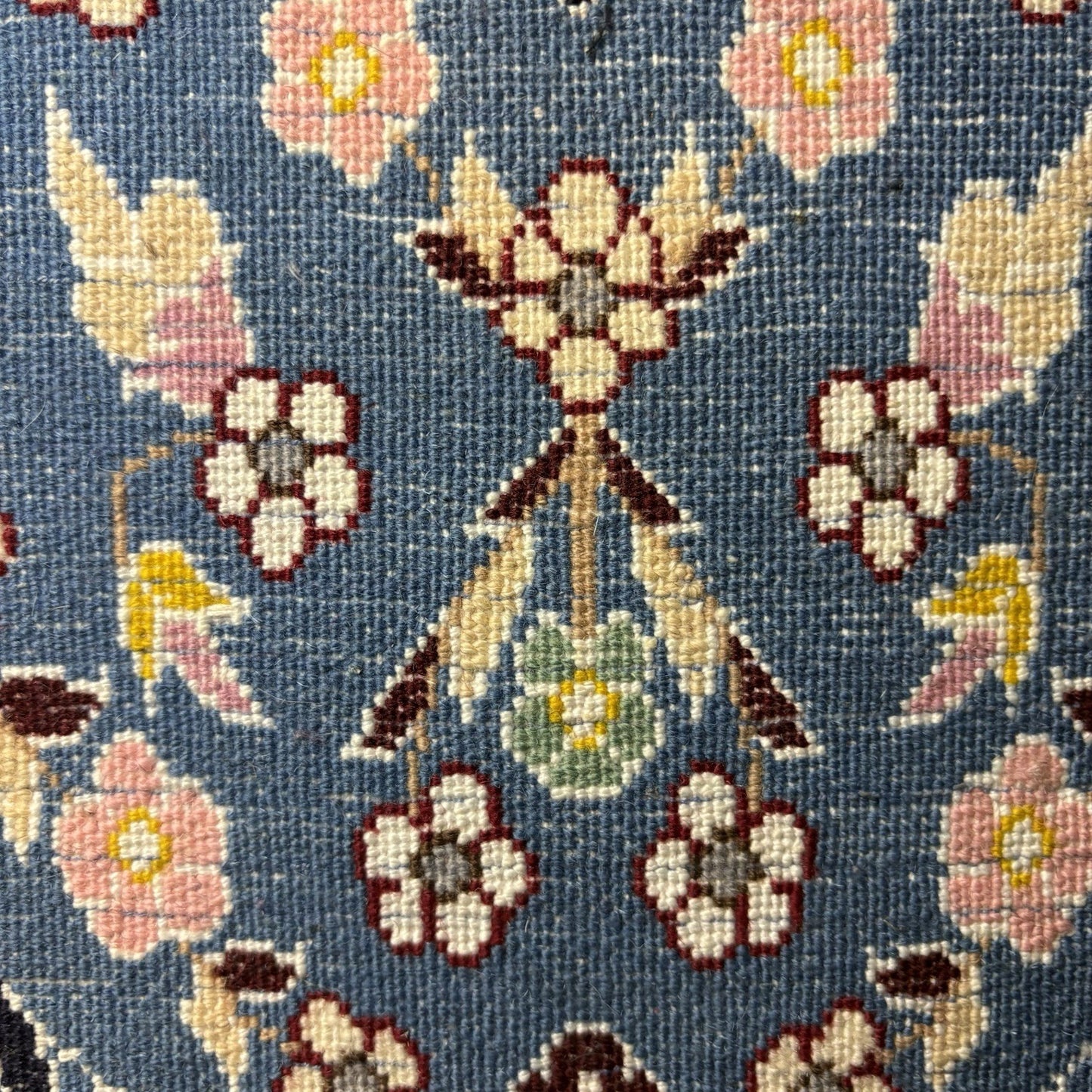 Hand Knotted Rug Heart Shape Purple w/Flowers 14”x13” VERY RARE19