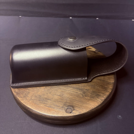 Safariland MK9 Mace Holder 38-6-2 Plain Black Leather Chrome Snap 2.25 Belt Loop1