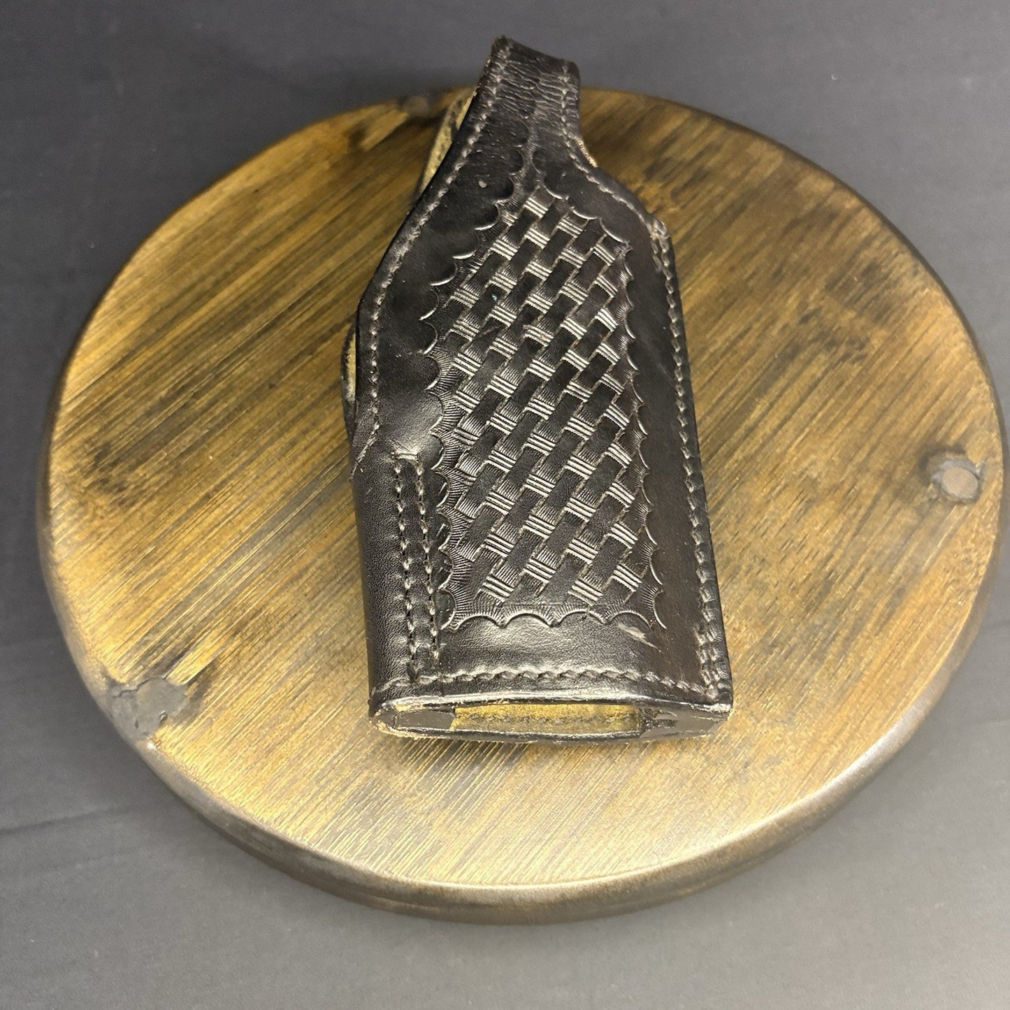 Safariland #2 Basket Weave Leather Holster for SigSauer 225, 2 1/4" Belt Loop RH0