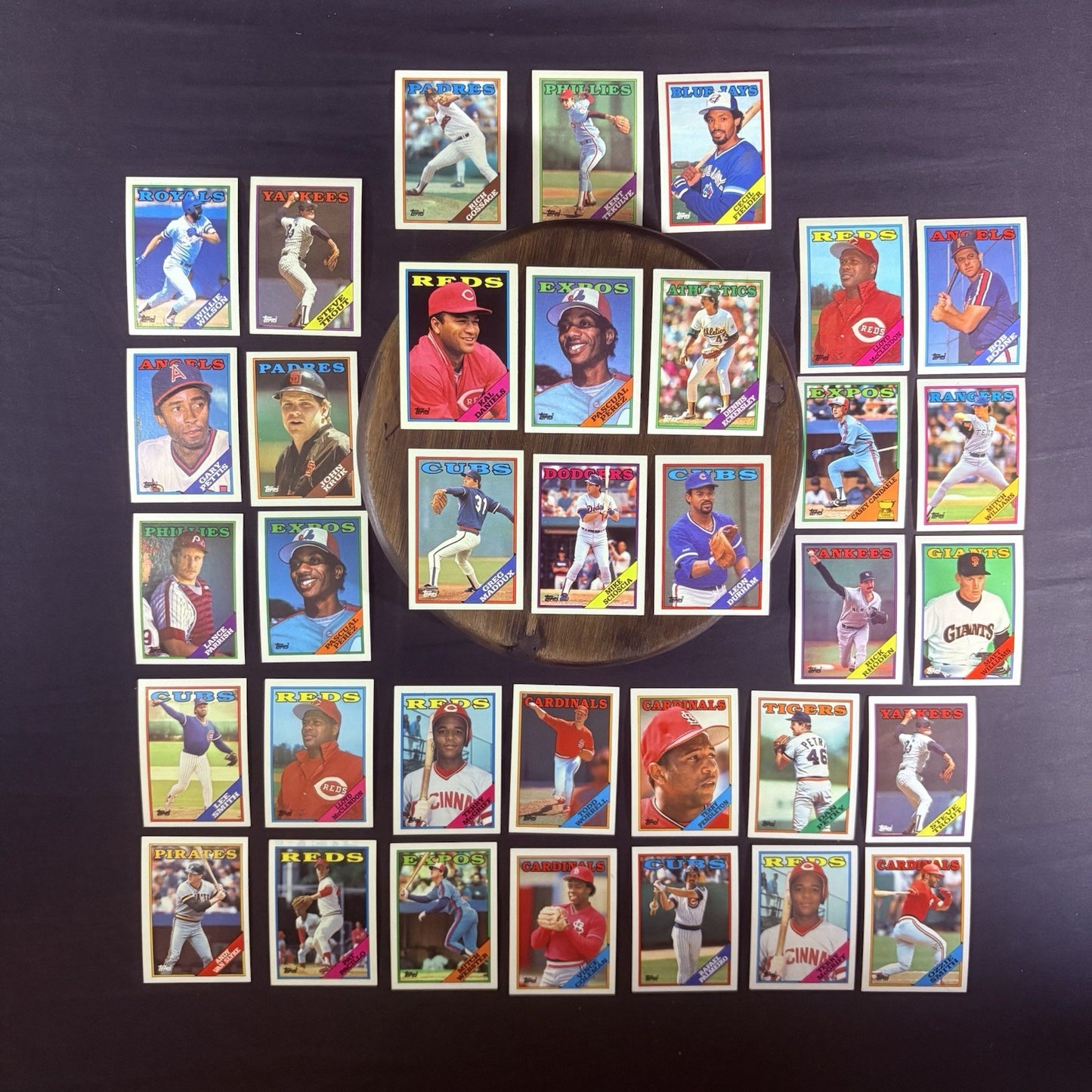 1988 TOPPS High Grade Baseball Card Lot Of 350