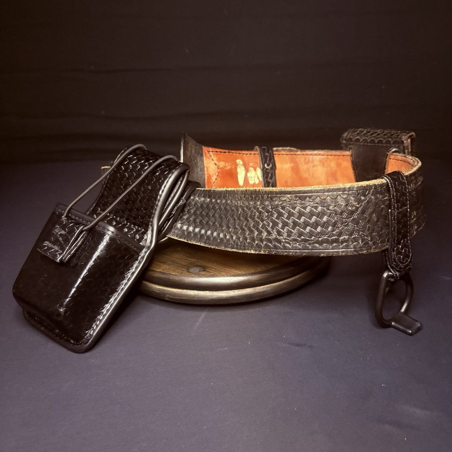 Aker Leather Duty Belt Size 36" w/Handcuff Case, Baton Ring, Radio Holster5
