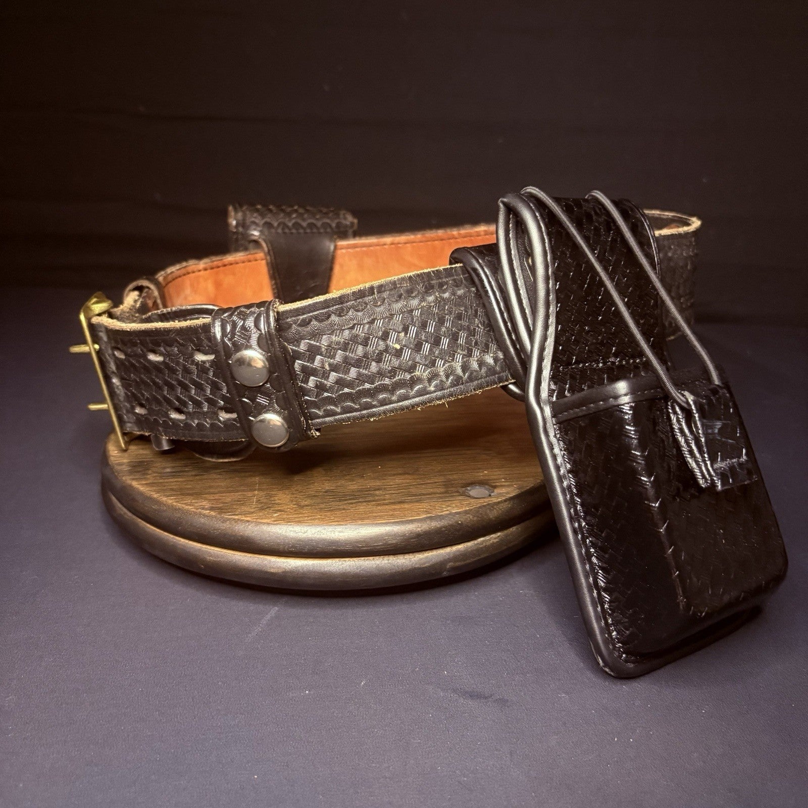 Aker Leather Duty Belt Size 36" w/Handcuff Case, Baton Ring, Radio Holster4