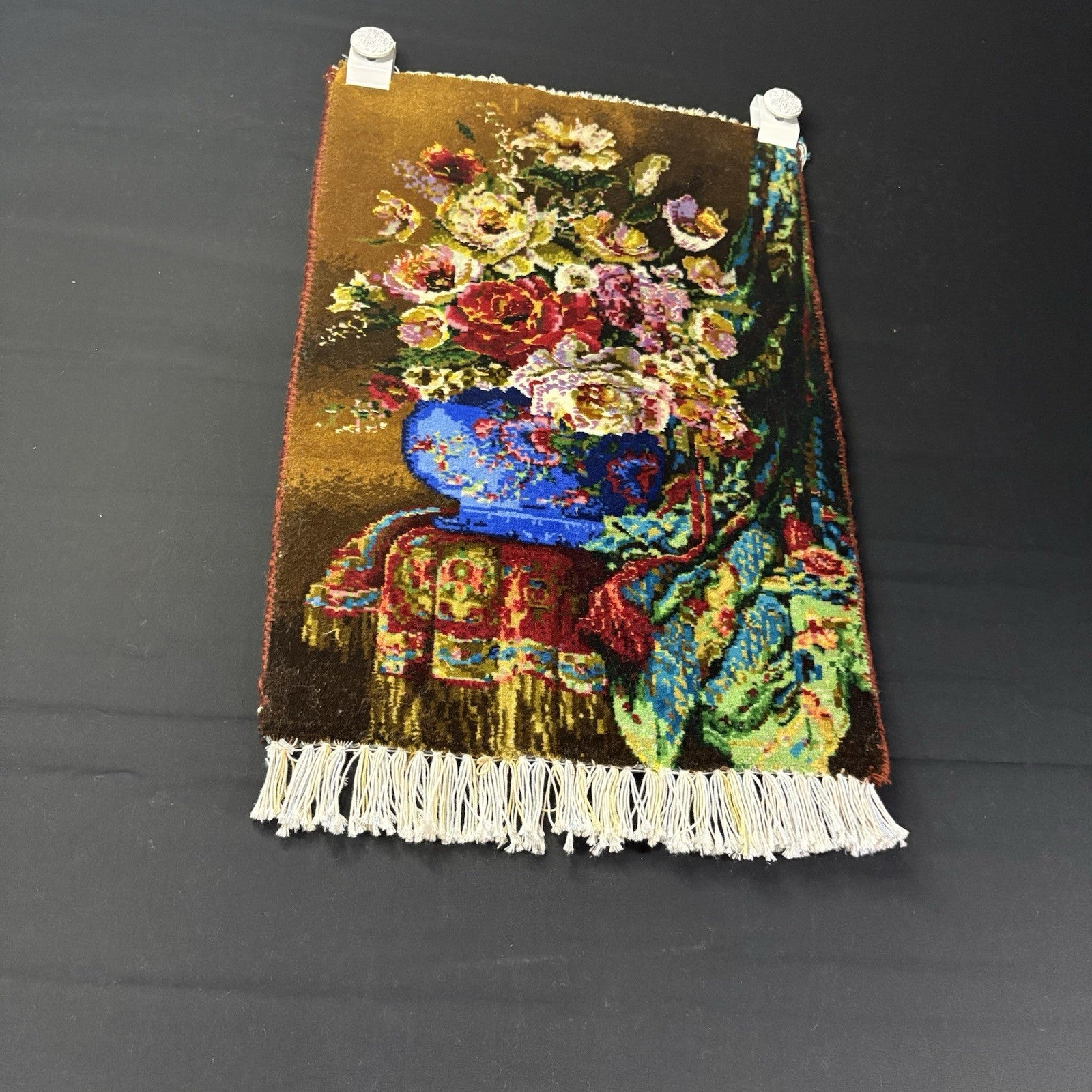 Persian Pictorial Rug Flower Hand Knotted 13”x19”, 33X48cm w/Rug Hangers11