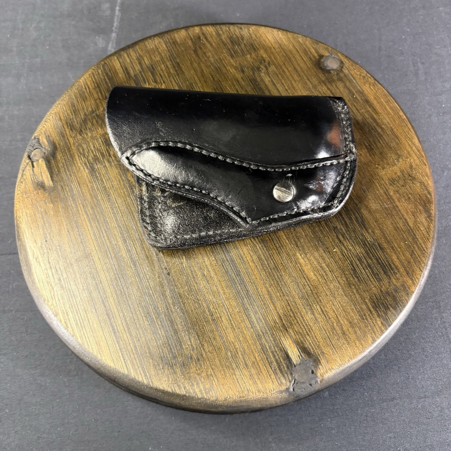 Hunter 33 26P2M Leather Holster For Small Autos With Adjustable Retention Screw3