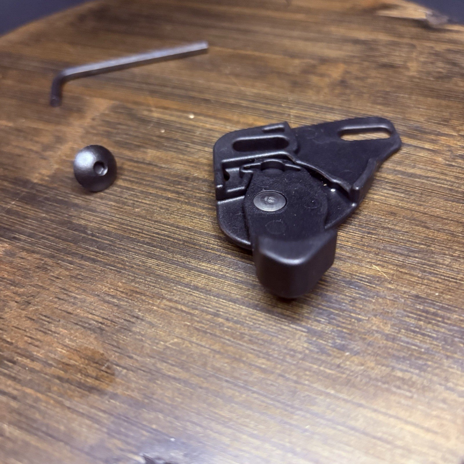 Safariland ALS Guard Right Hand 6006-1-21 For Model 6377 635