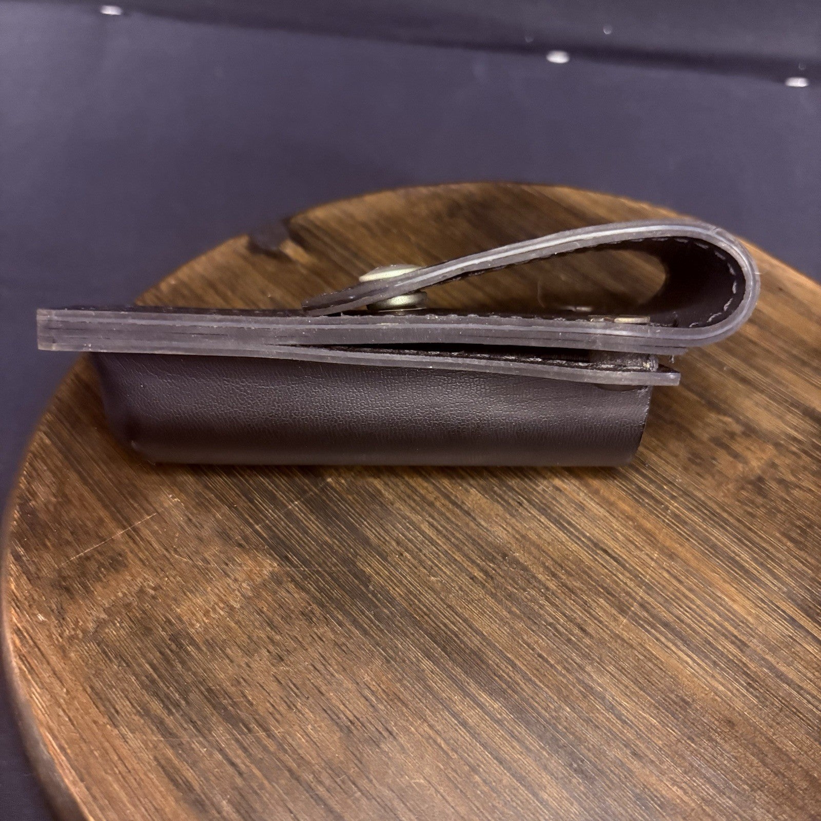 Safariland 35 Baton Holder w/Outer Belt Loop For 21" Foam Handle Batons 35-F21-26