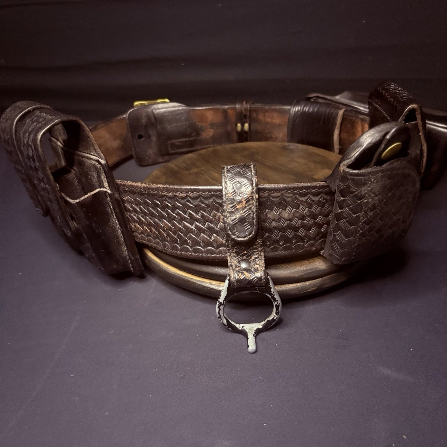 Full Leather Bianchi Duty Belt 38" w/Handcuff Case, Magazine Carrier, Baton Ring3