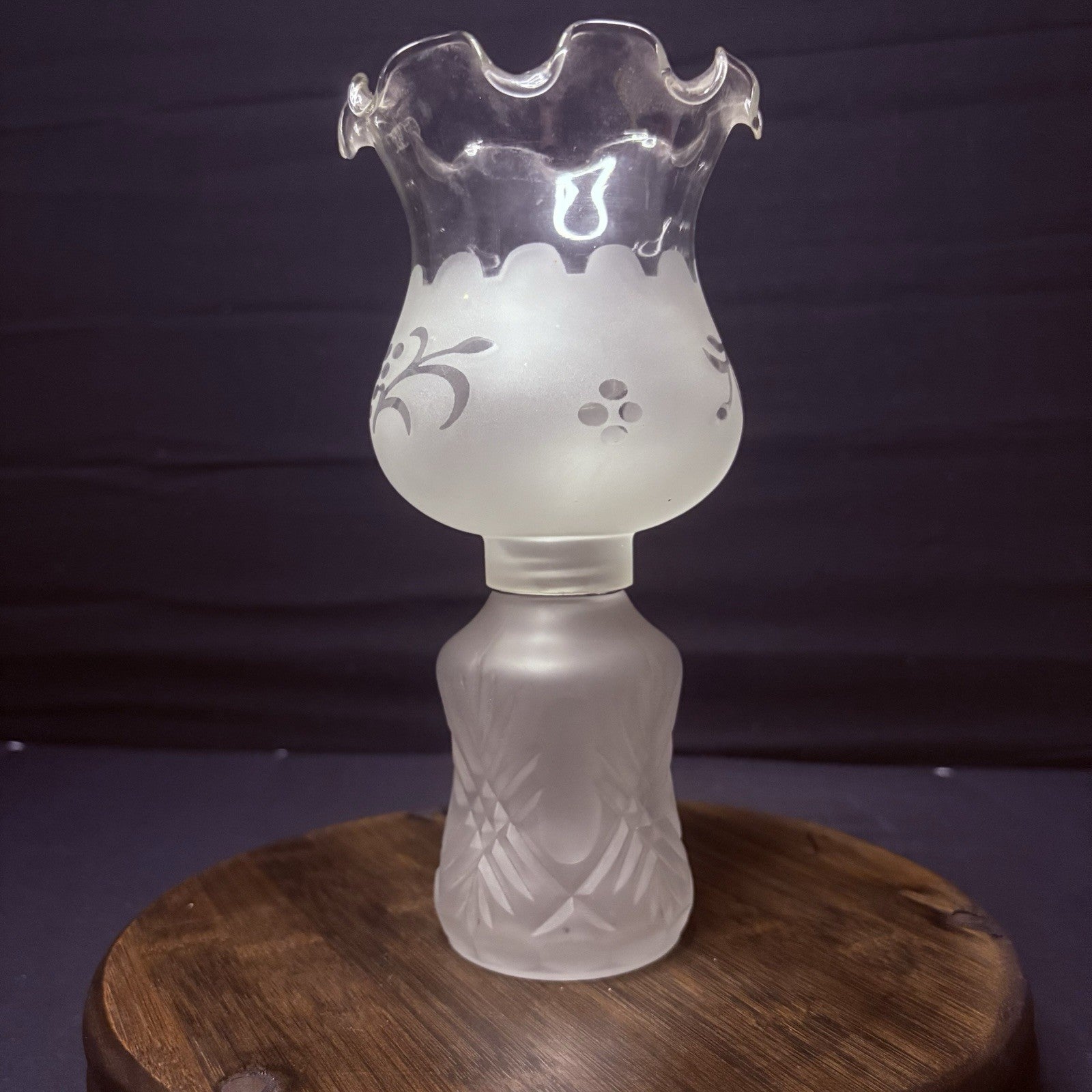 VTG Miniature Hurricane Lamp By LampLight Farms Frosted & Etched Glass  8.5"17