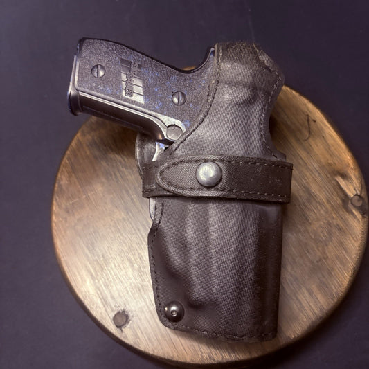 Safariland SIG P-229 Duty Holster 070-4387 Brass Retention Snap STX Tactical0