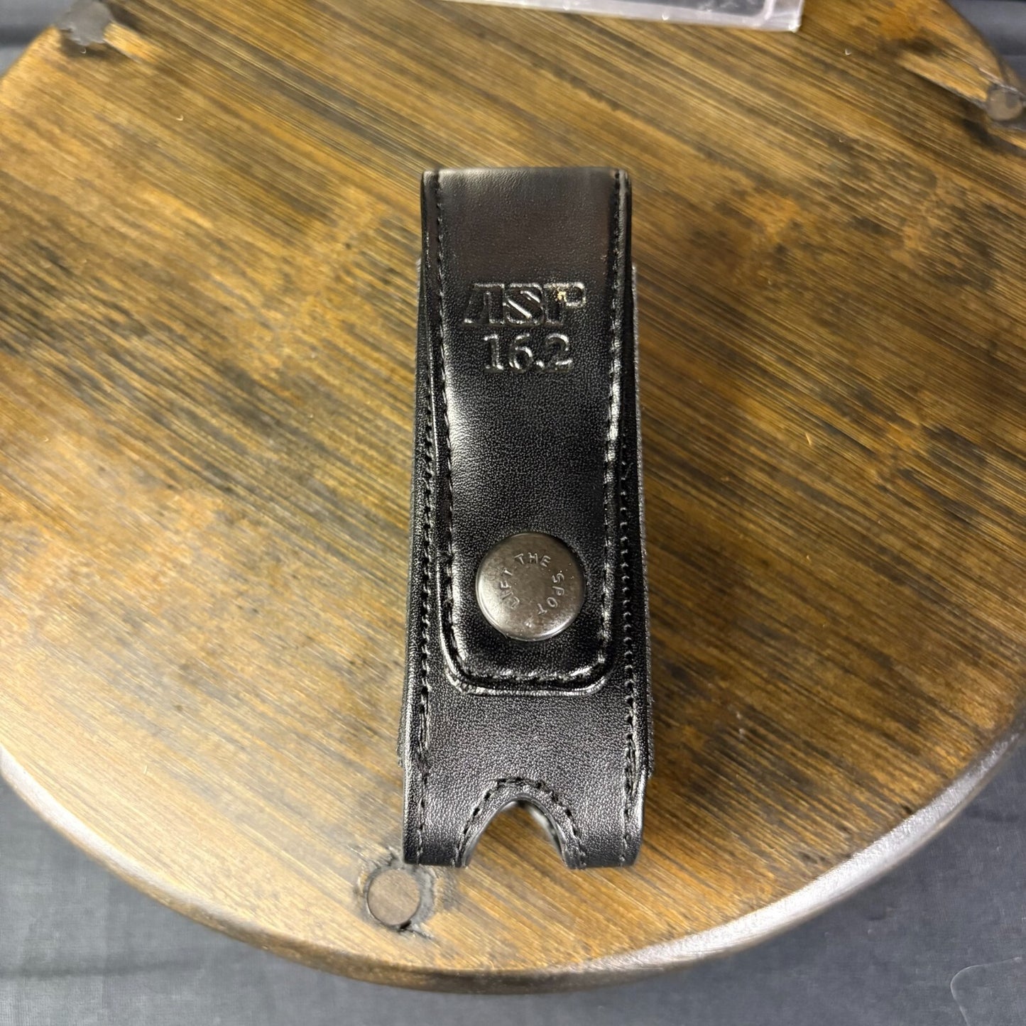 ASP Leather Duty Scabard/ Holster For 16” FrictionLoc Or Triad Flashlight2