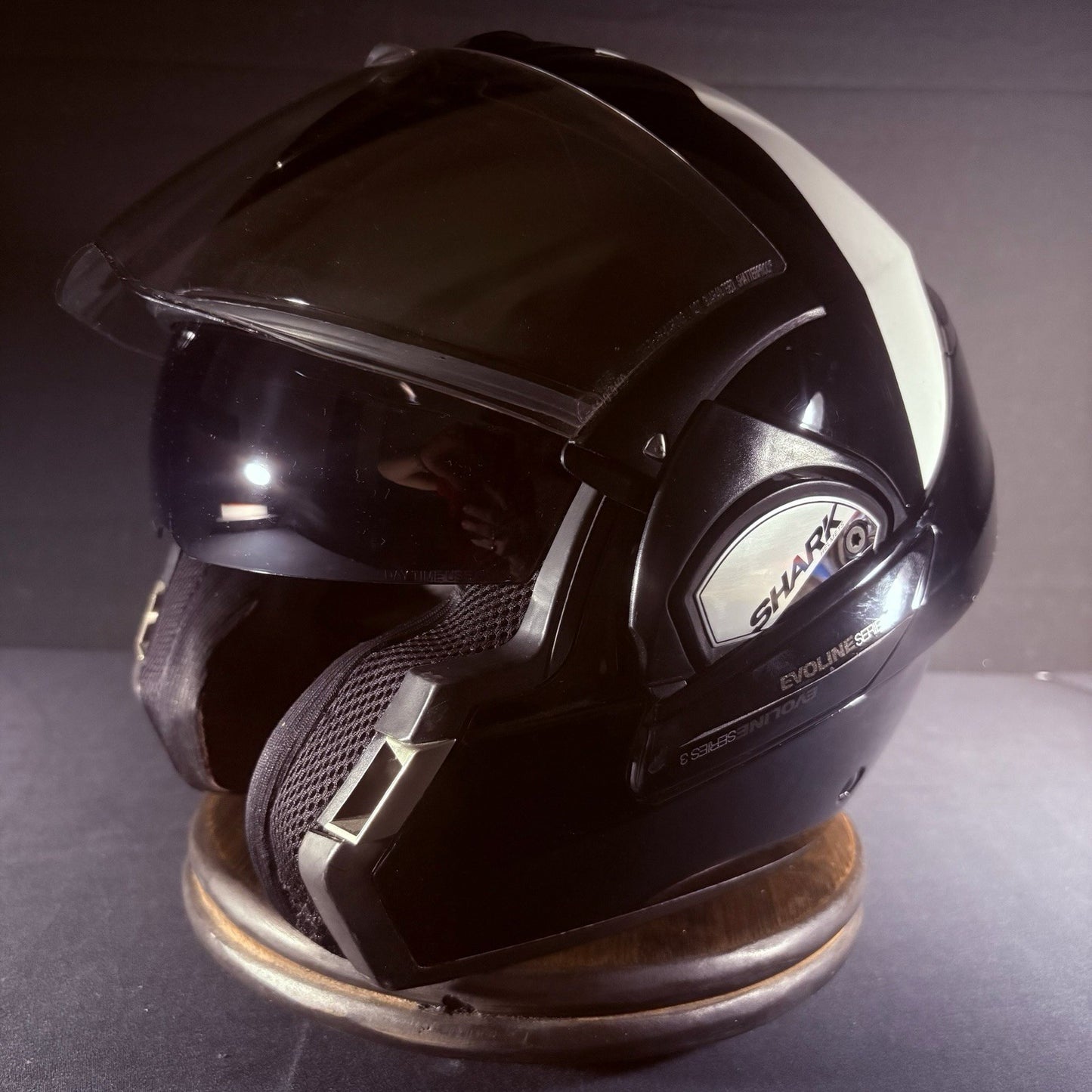 Shark Evoline S3 Motorcycle Helmet Size Large With Sun Visor Black/White4