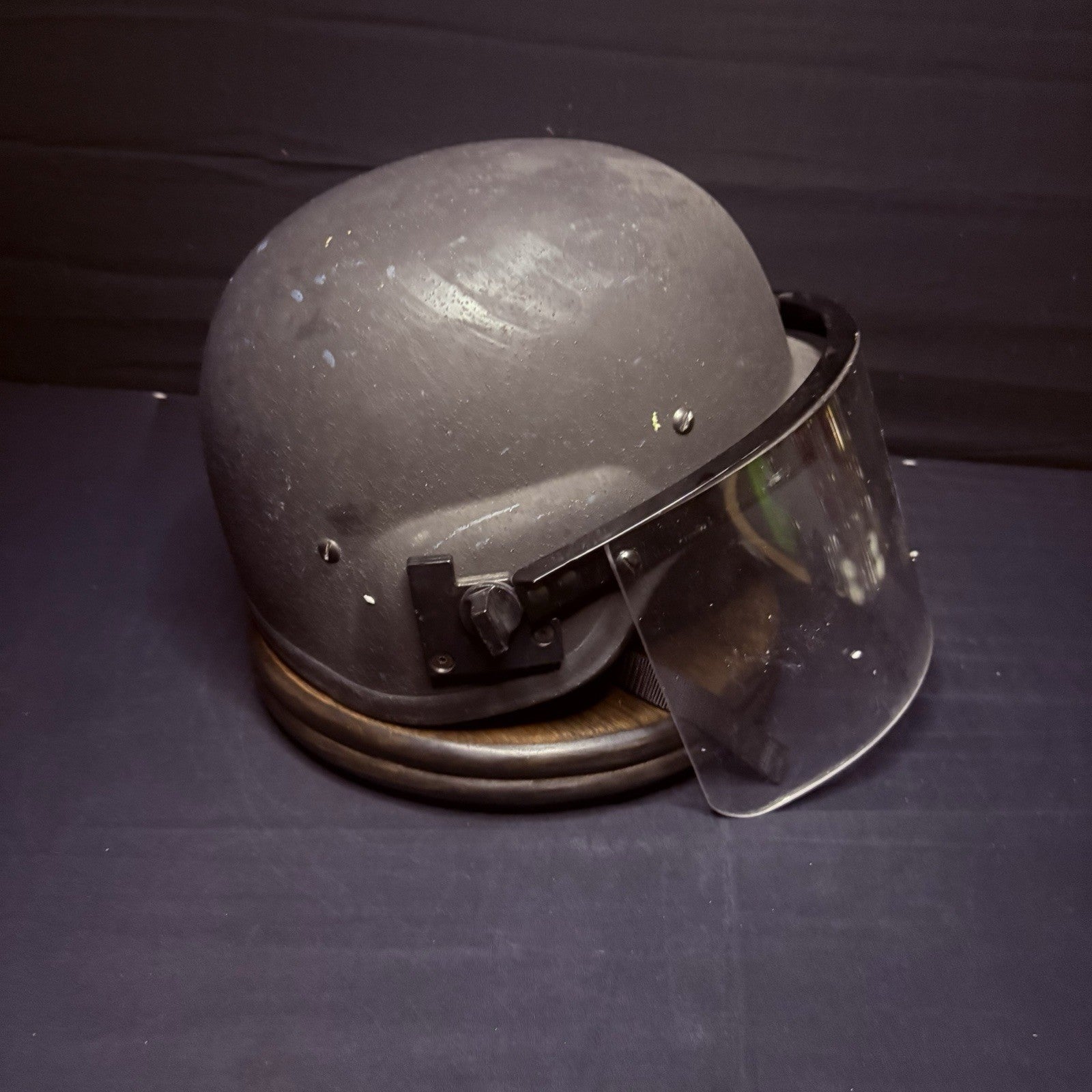 Aetco IIIA (3A) Ballistic Helmet w/ Face Shield & Extra Padding Size Large0