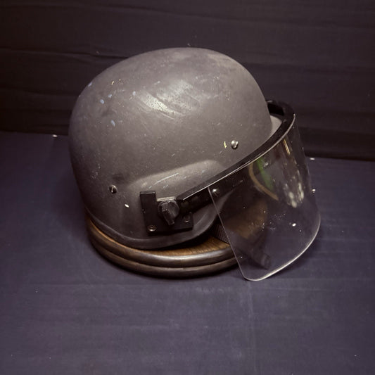 Aetco IIIA (3A) Ballistic Helmet w/ Face Shield & Extra Padding Size Large0