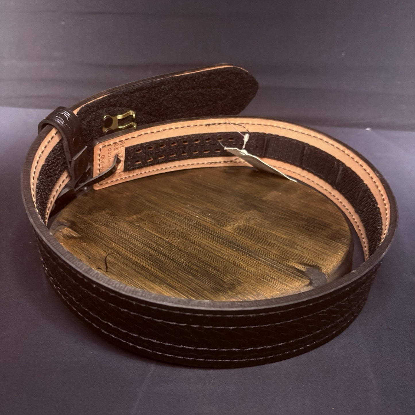 Safariland Model 94 Buckleless Duty Belt Size: 32" Lined Basket Weave 94-32-410