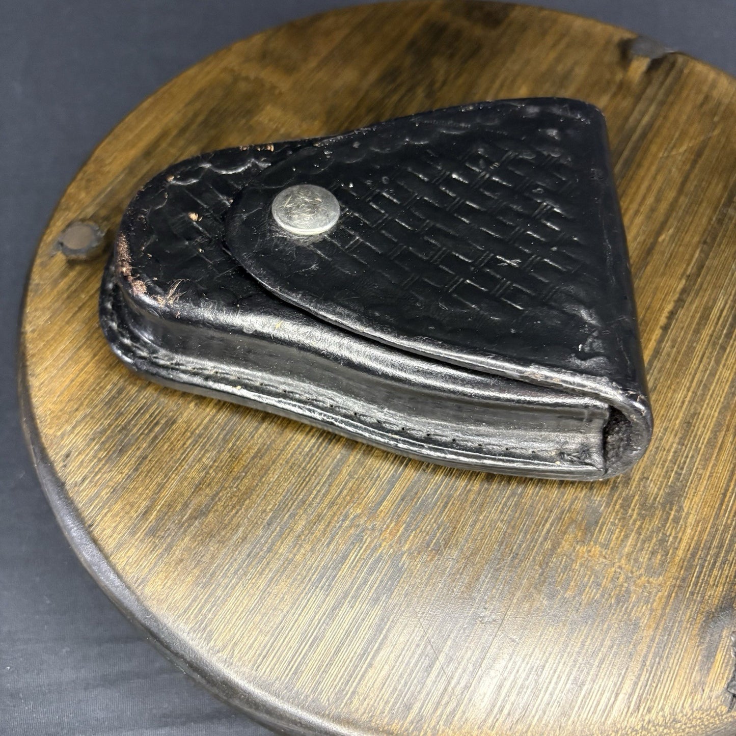 Gould & Goodrich Handcuff Case B70W Leather ~NICE~2