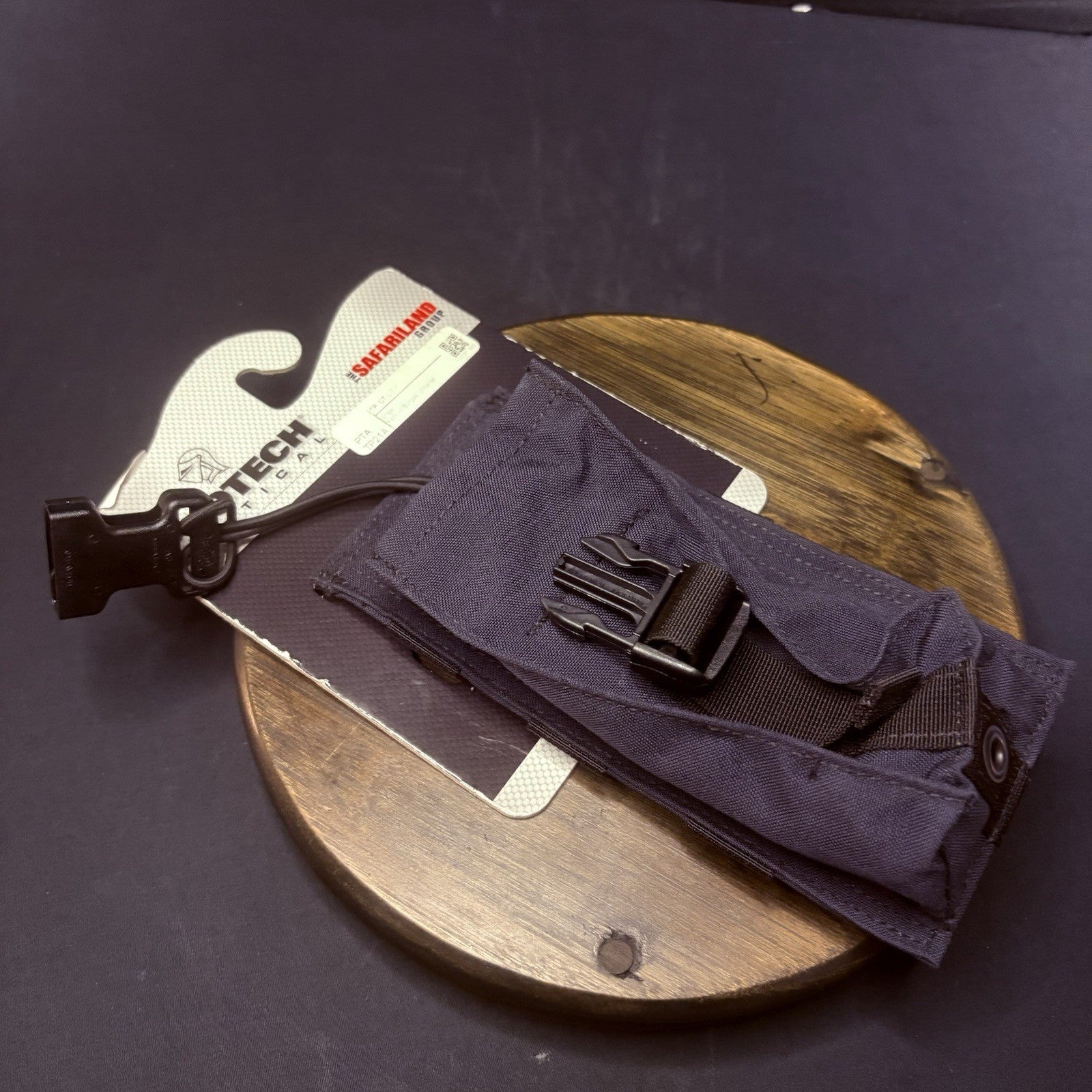 Safariland Protech TP21A NAVY Universal Radio Pouch w/ Bungee Closure Universal3