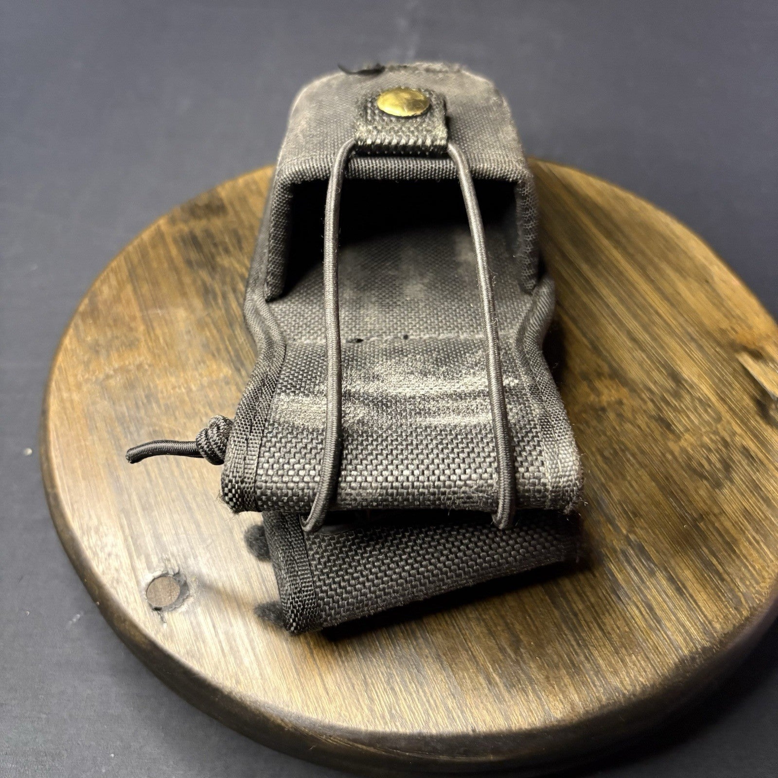 Bianchi Accumold Universal Swivel Radio Holder, Black Nylon4