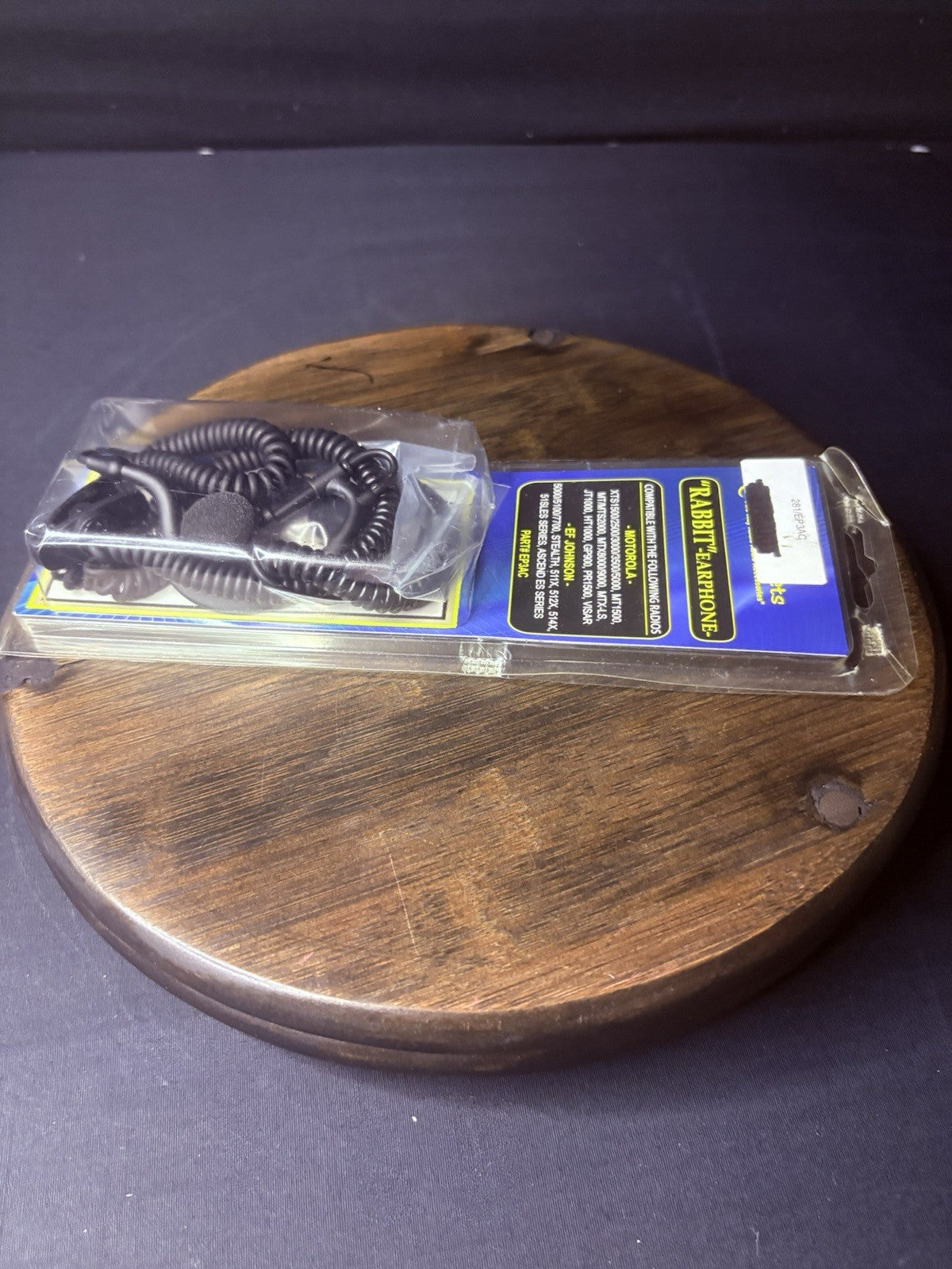 RABBIT 3.5mm Threaded Listen Only Police Earpiece for Motorola XTS Series Radios5