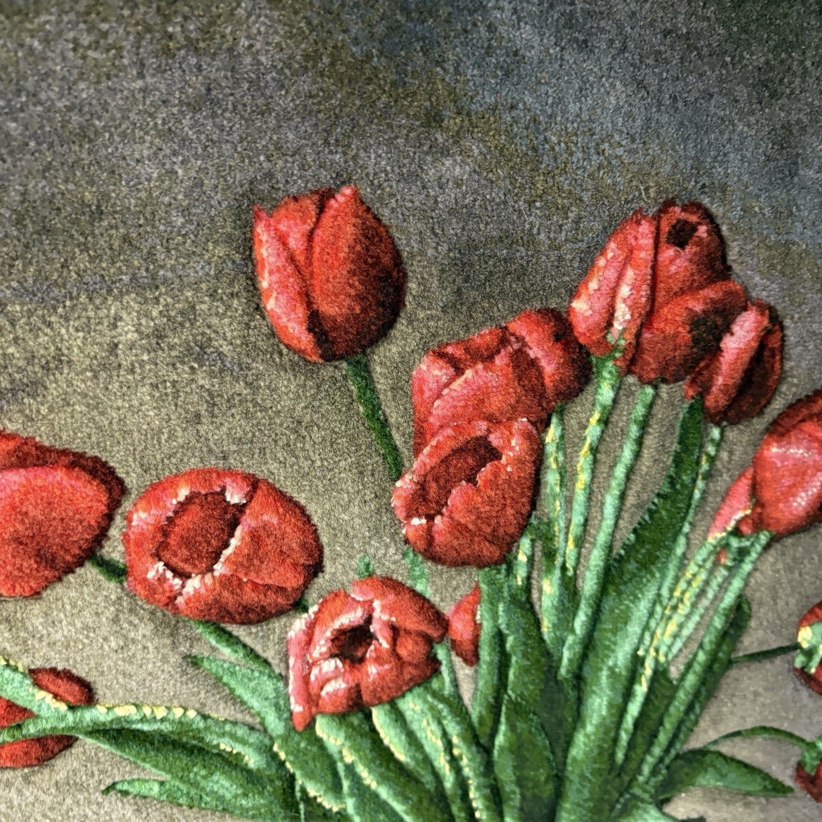 Pictorial Rug 3-D Tulips Hand Knotted 27”x 20”  w/Rug Hangers10