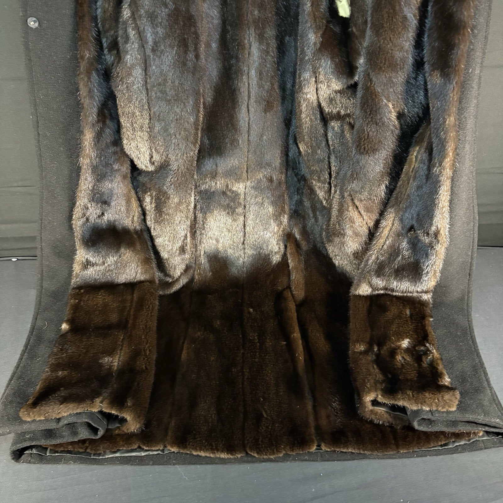 Burberry Fur Coat Mink Over Coat Women’s Size Medium Camel Hair w/Removable Mink12