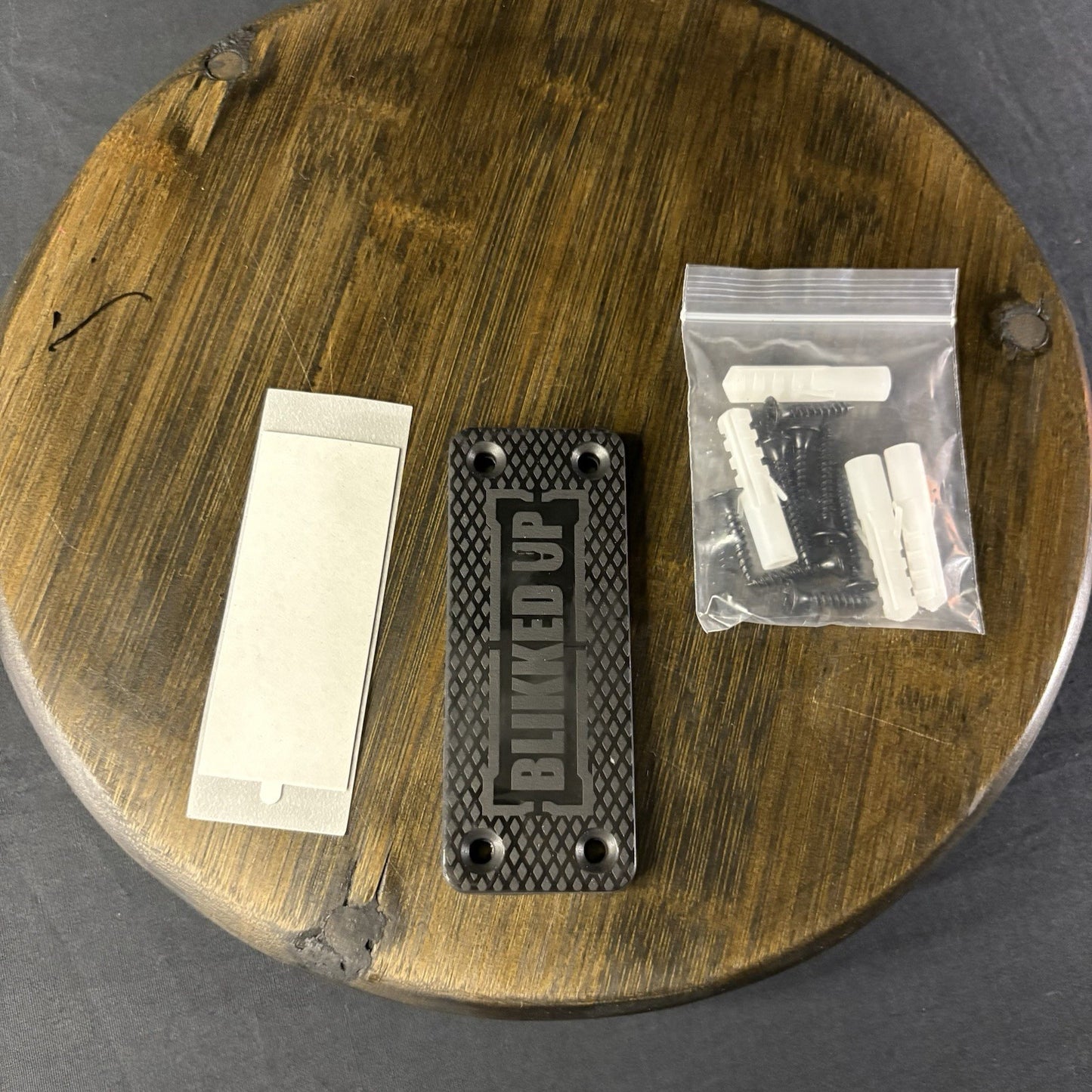 Magnetic Gun Mount For Shotgun, Rifle, Handgun Holds 45lbs Blikked Up Flat Mount1