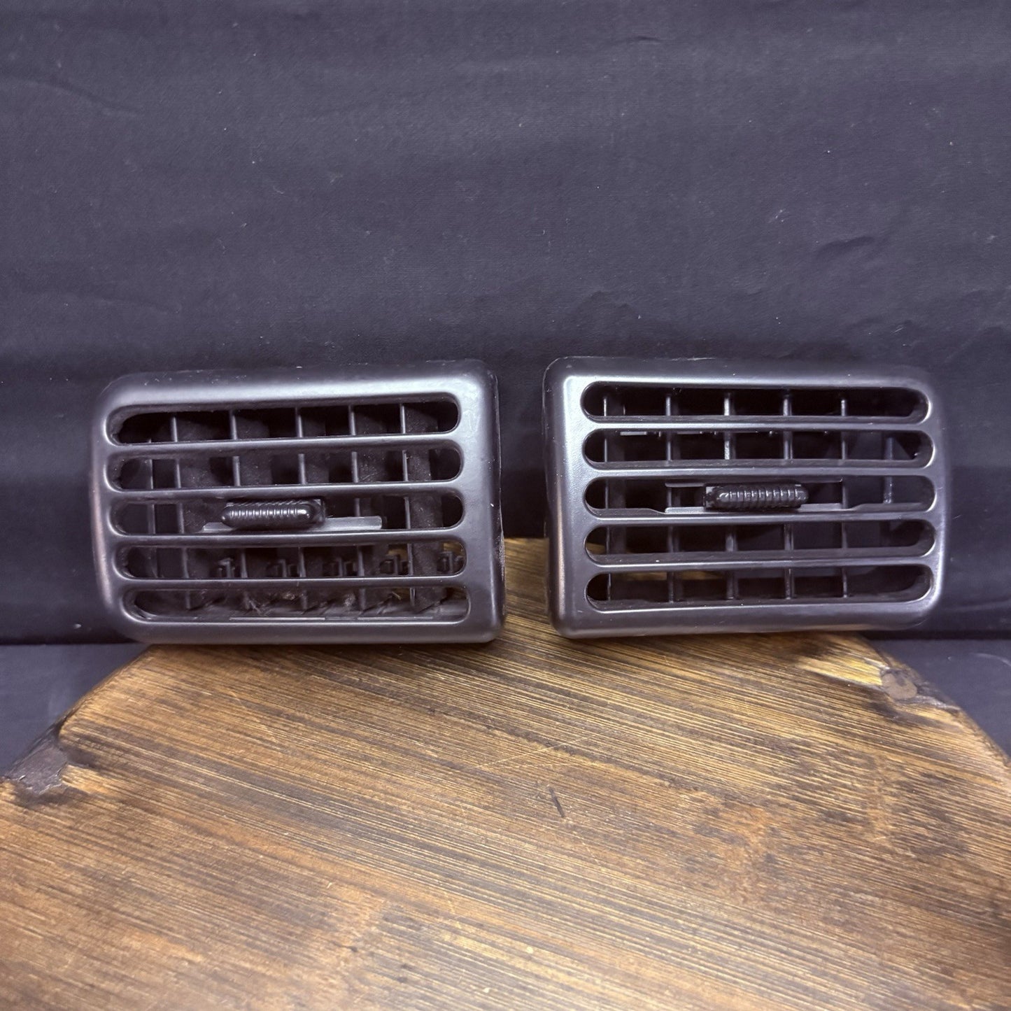 98-2001 Dodge Ram 1500 2500 3500 Dash Center Vents Black OEM (Set Of 2)0