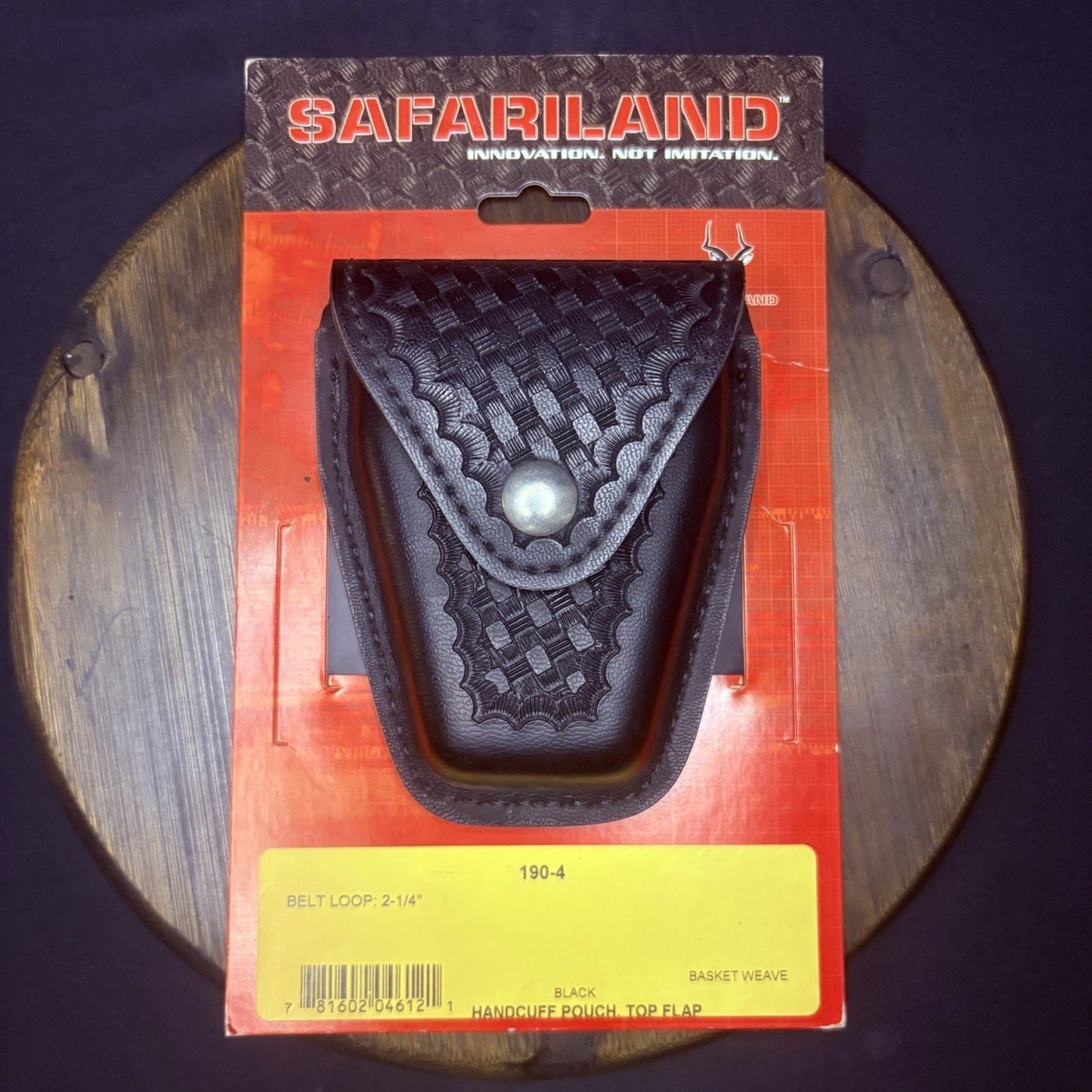 Safariland 190-4 Handcuff Pouch Basketweave Leather Top Flap Chrome Snap0