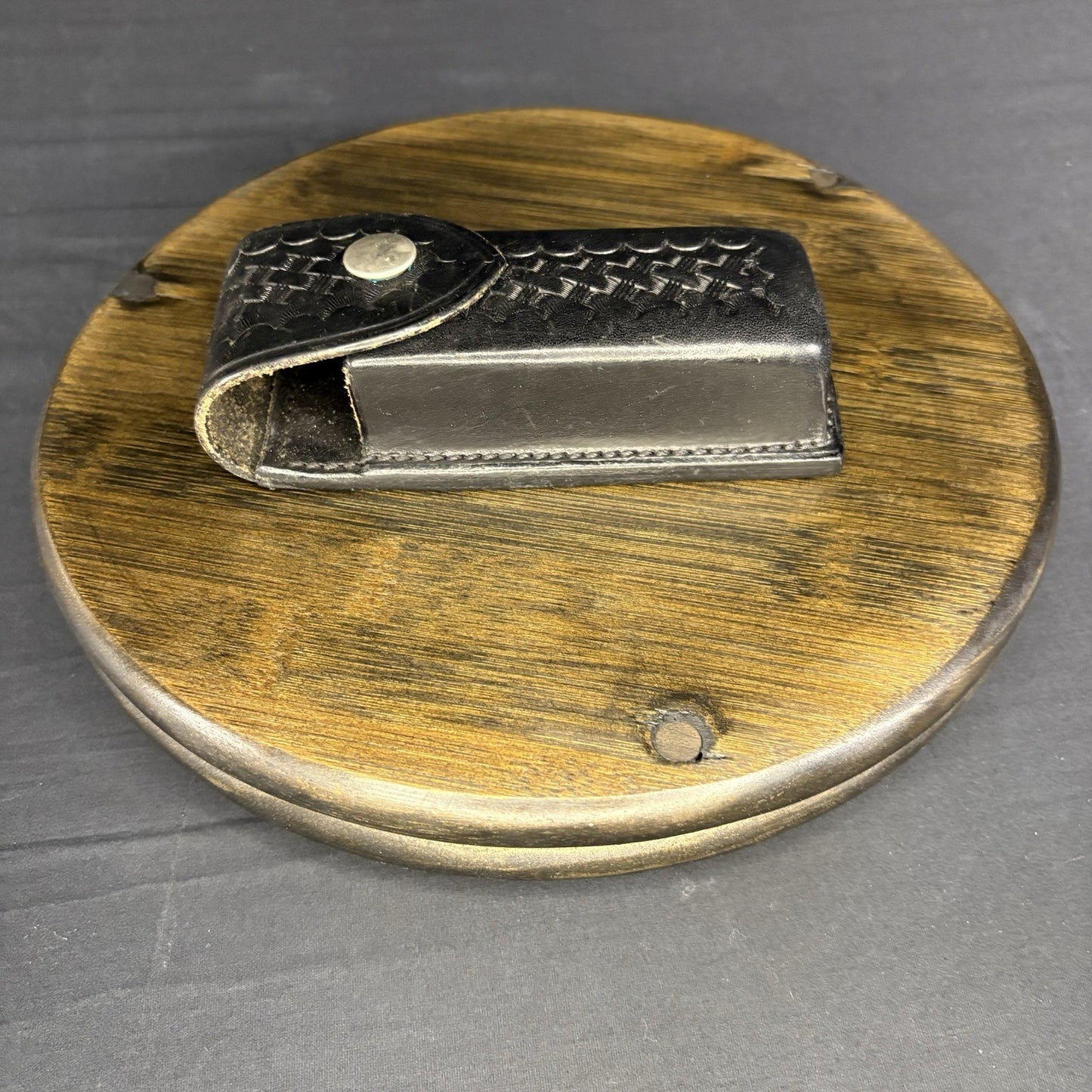 Safariland 89 Single Chrome Button Leather Basket Weave Pouch For S&W 39 .455