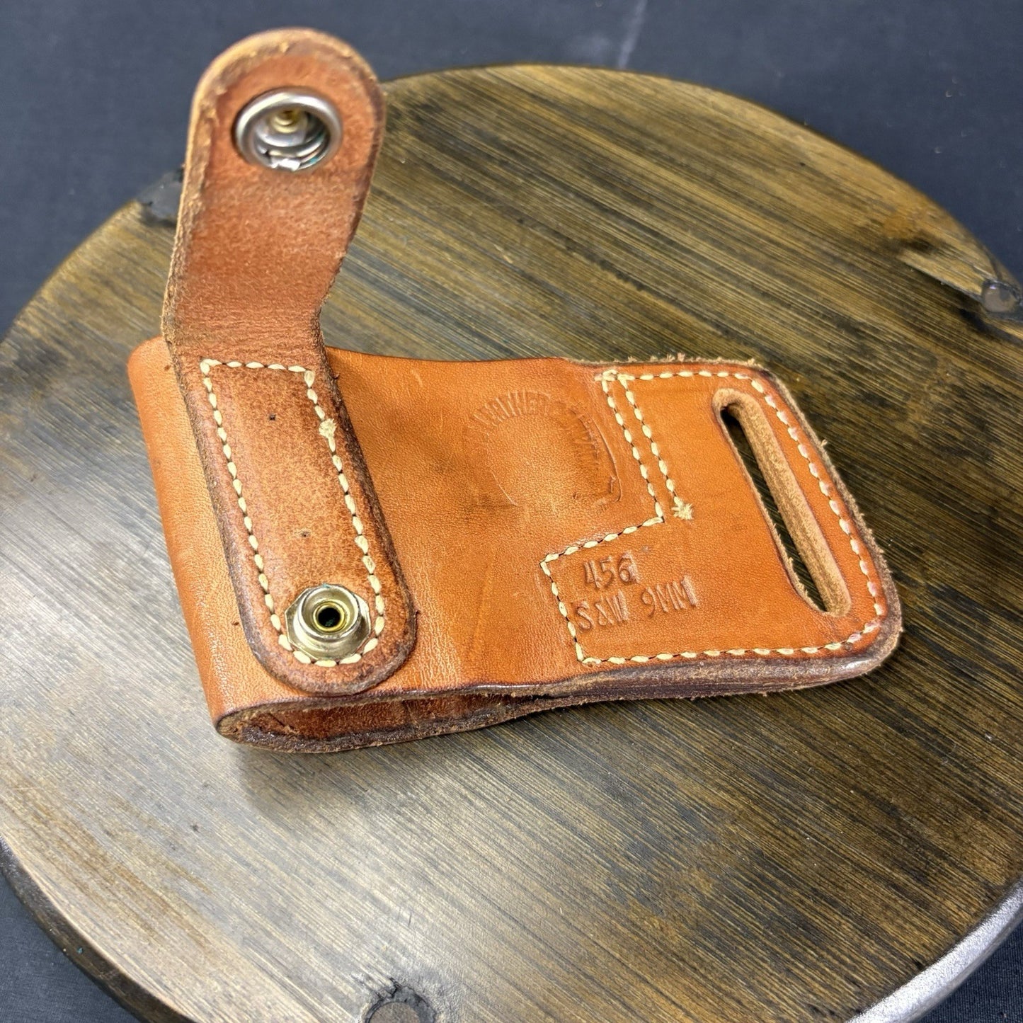 Yaqui 456 Holster For S&W 9mm Davis Leather Company, Firing Grip From Draw!6