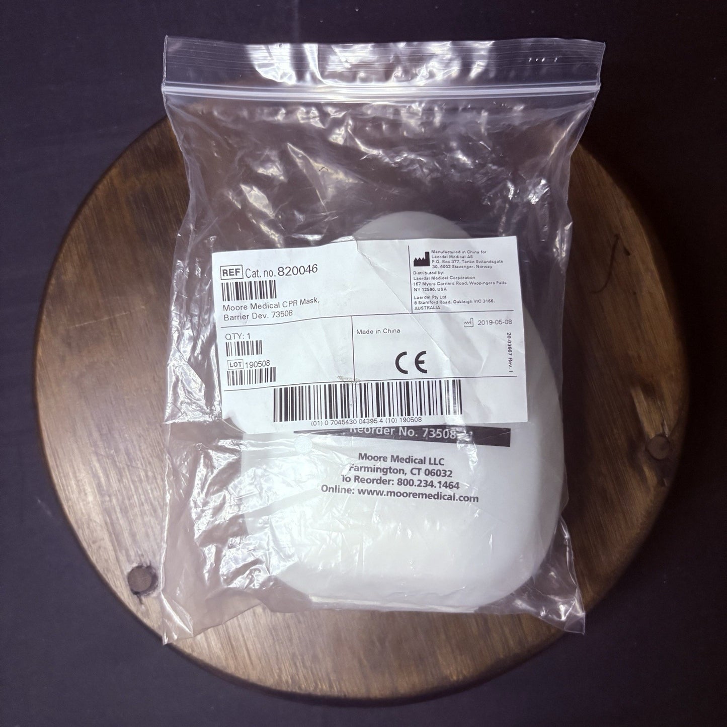 1 Pocket CPR mask in Hard Case - Mask With O2 Inlet One Way Valve & Hard Case12