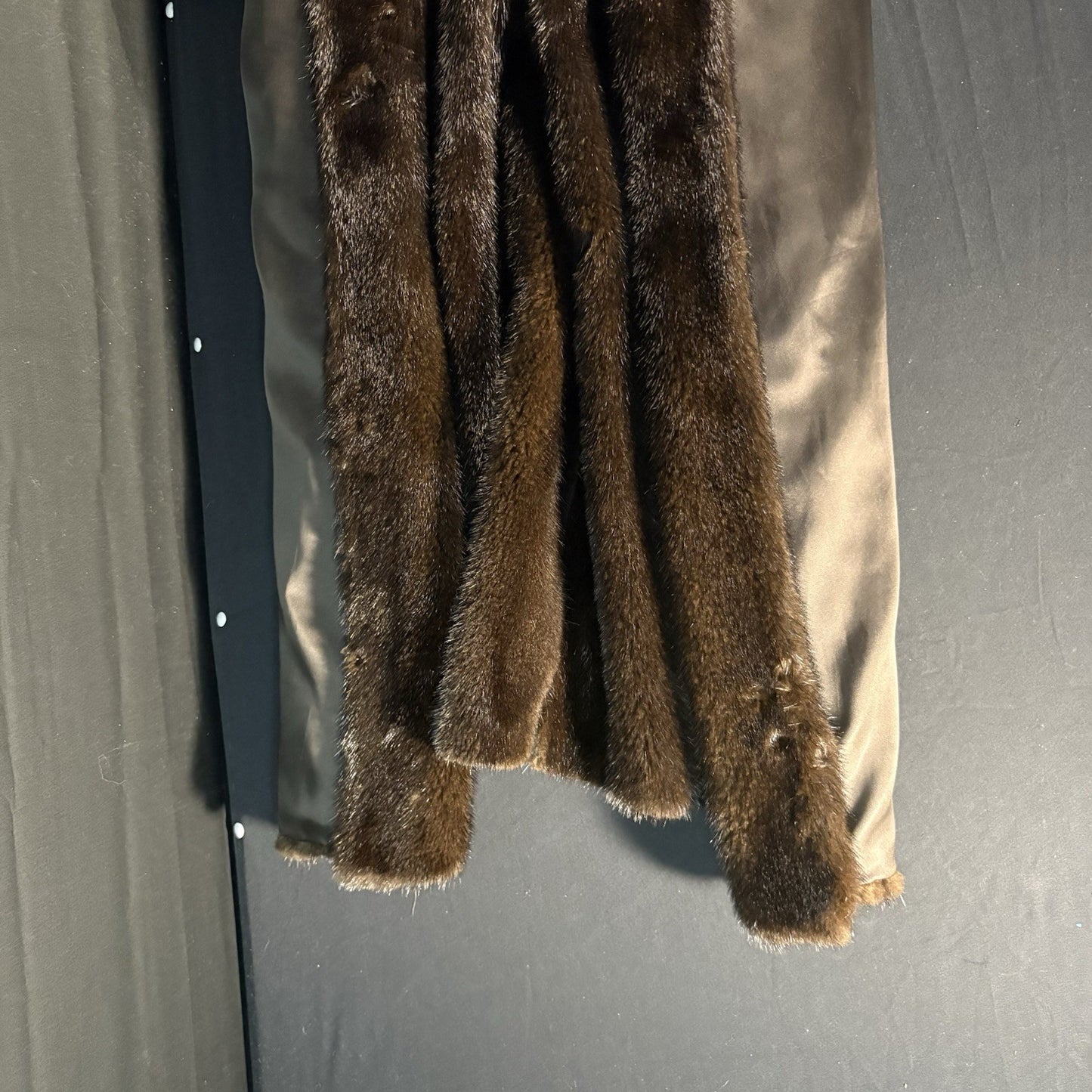 Burberry Fur Coat Mink Over Coat Women’s Size Medium Camel Hair w/Removable Mink22