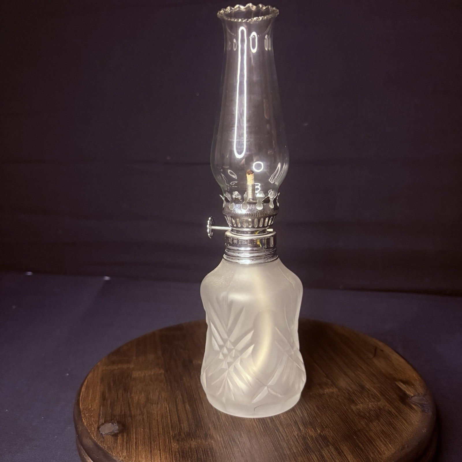 VTG Miniature Hurricane Oil Lamp LampLight Farms Frosted Glass Austria Made 9.5”0