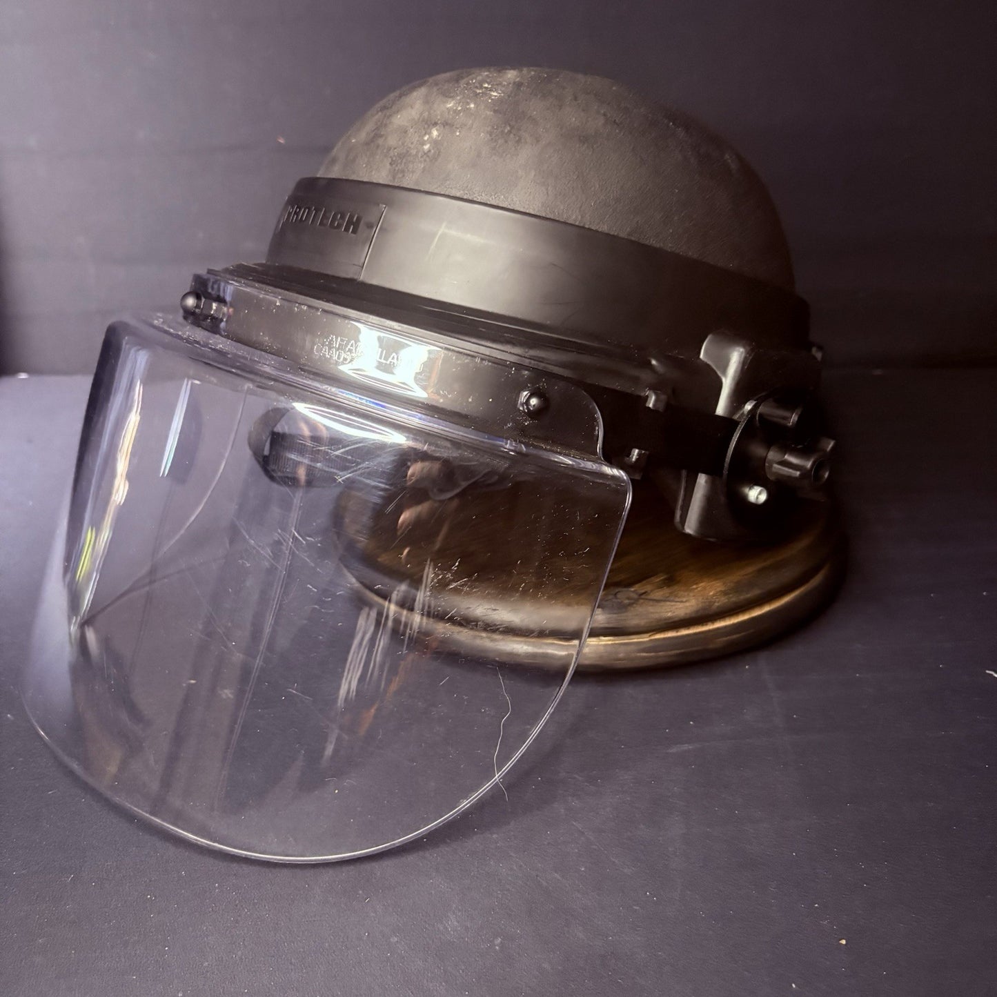 Protech Ballistic Helmet 3A (IIIA)Size Medium Removable Face Shield Bullet Proof9